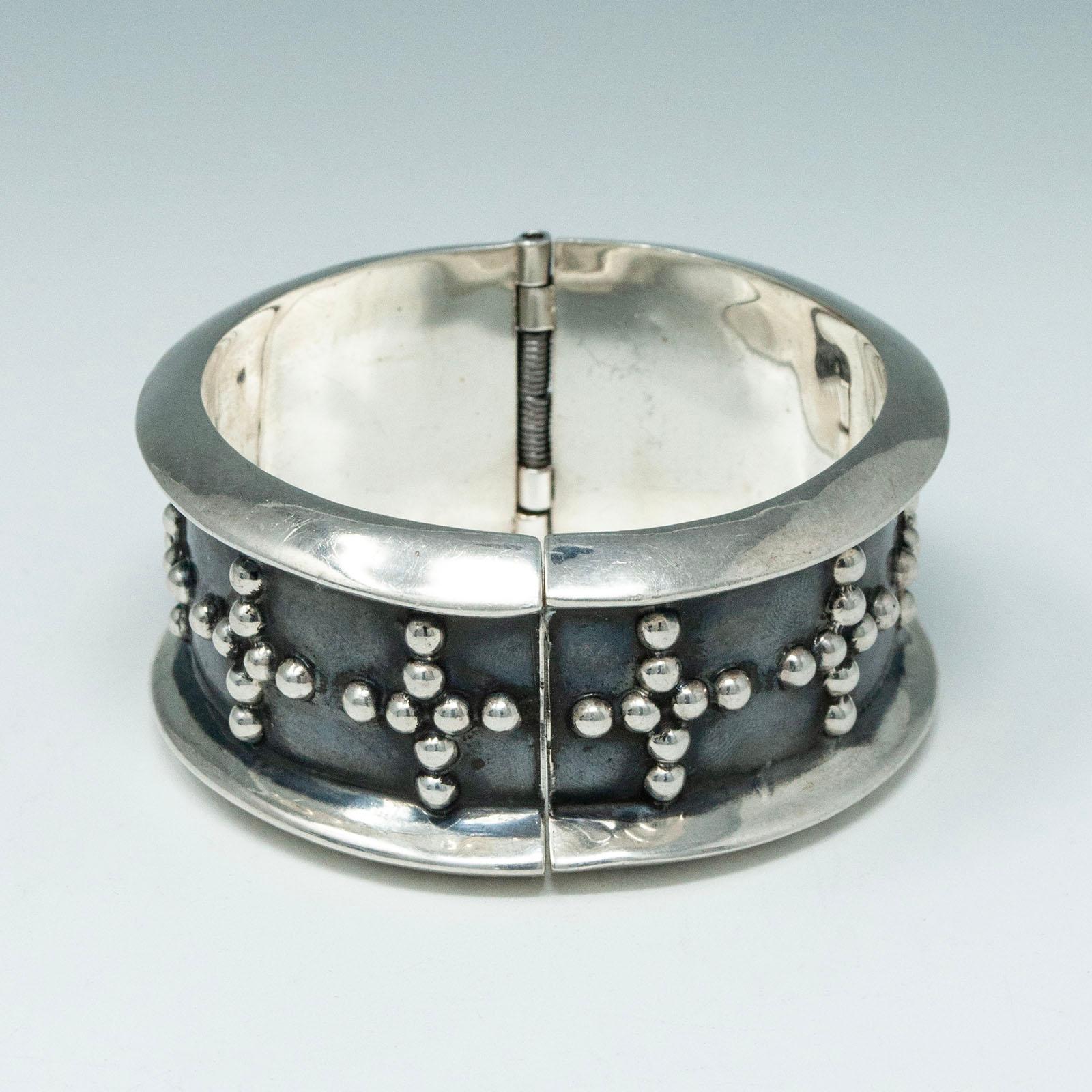 Artisan Vintage Mexican Silver Dotted Cross Clamper Bracelet For Sale