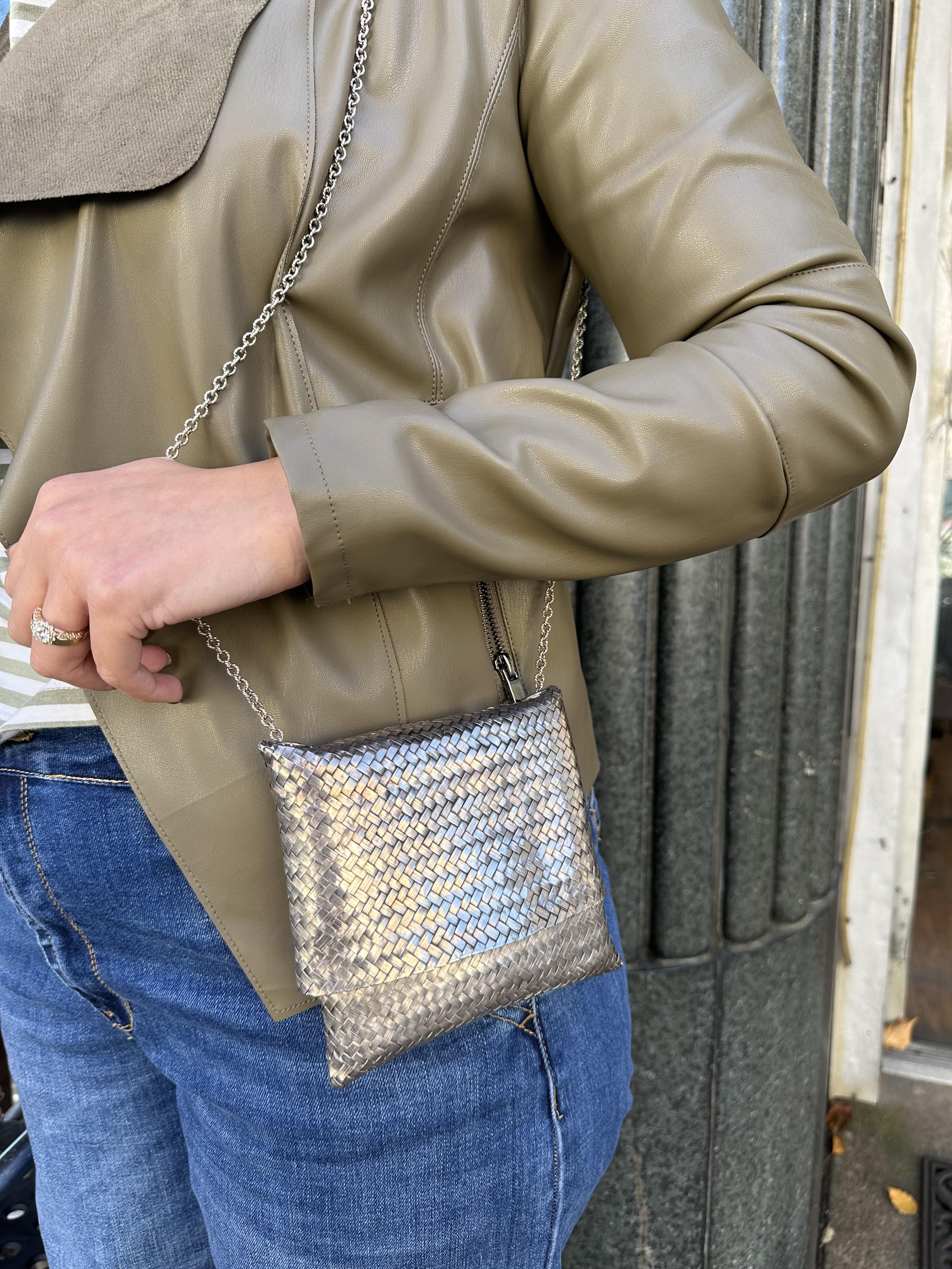Donna Borsellino d'epoca messicano in argento Sterling fatto a mano con intreccio a cesto e cinturino a strappo in vendita