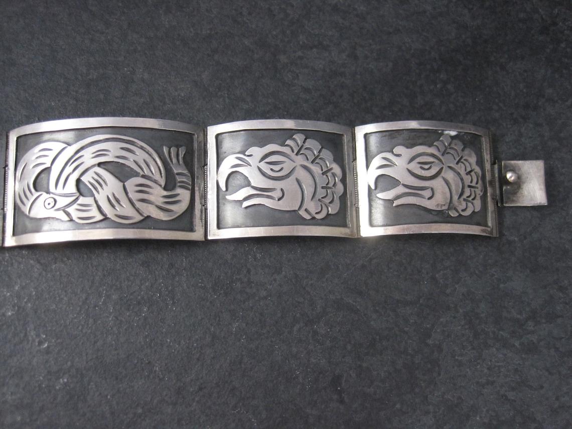 Women's or Men's Vintage Mexican Sterling Snake Eagle Bracelet 7 Inches For Sale