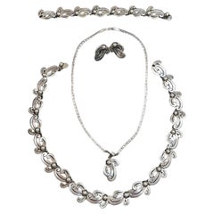 Vintage Mexico Sterling Silver Leaf Motif Necklace Pendant Bracelet Earrings Set