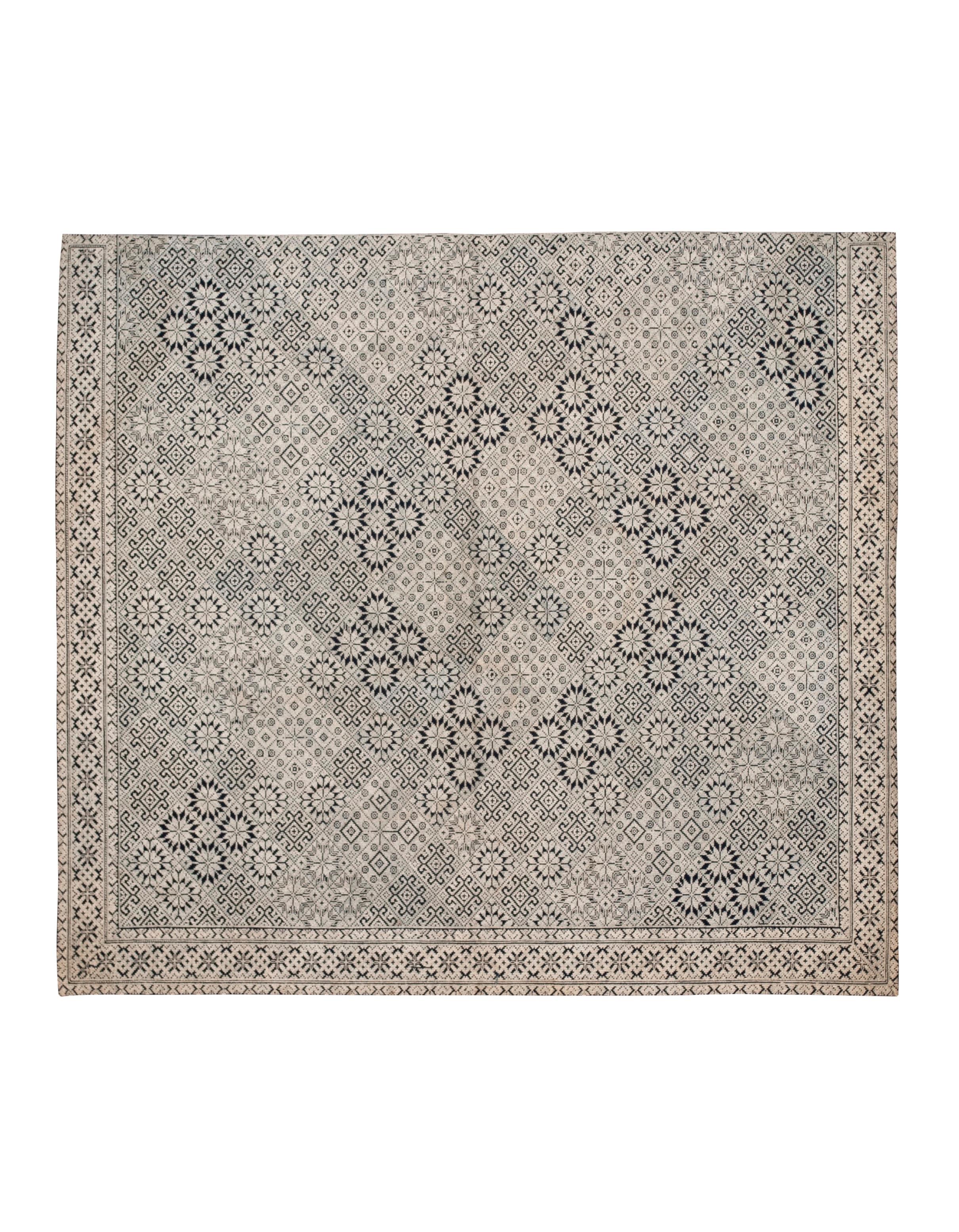 Panel vintage de portabebés Miao con motivo geométrico de punto de cruz, China meridional Bordado en venta