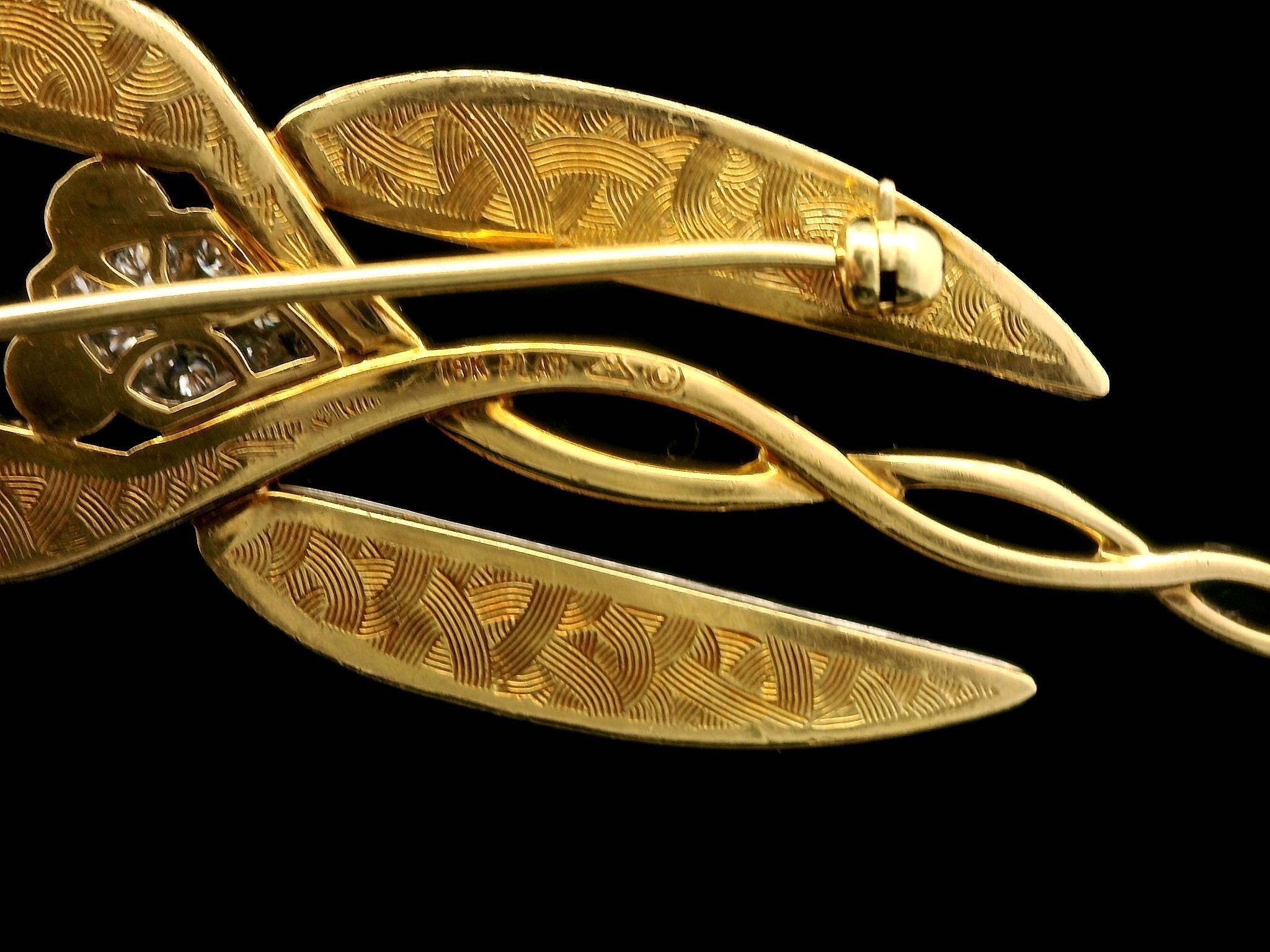 Vintage Michael Bondanza 18k Gold & Platinum Diamond Abstract Spider Pin Brooch For Sale 2