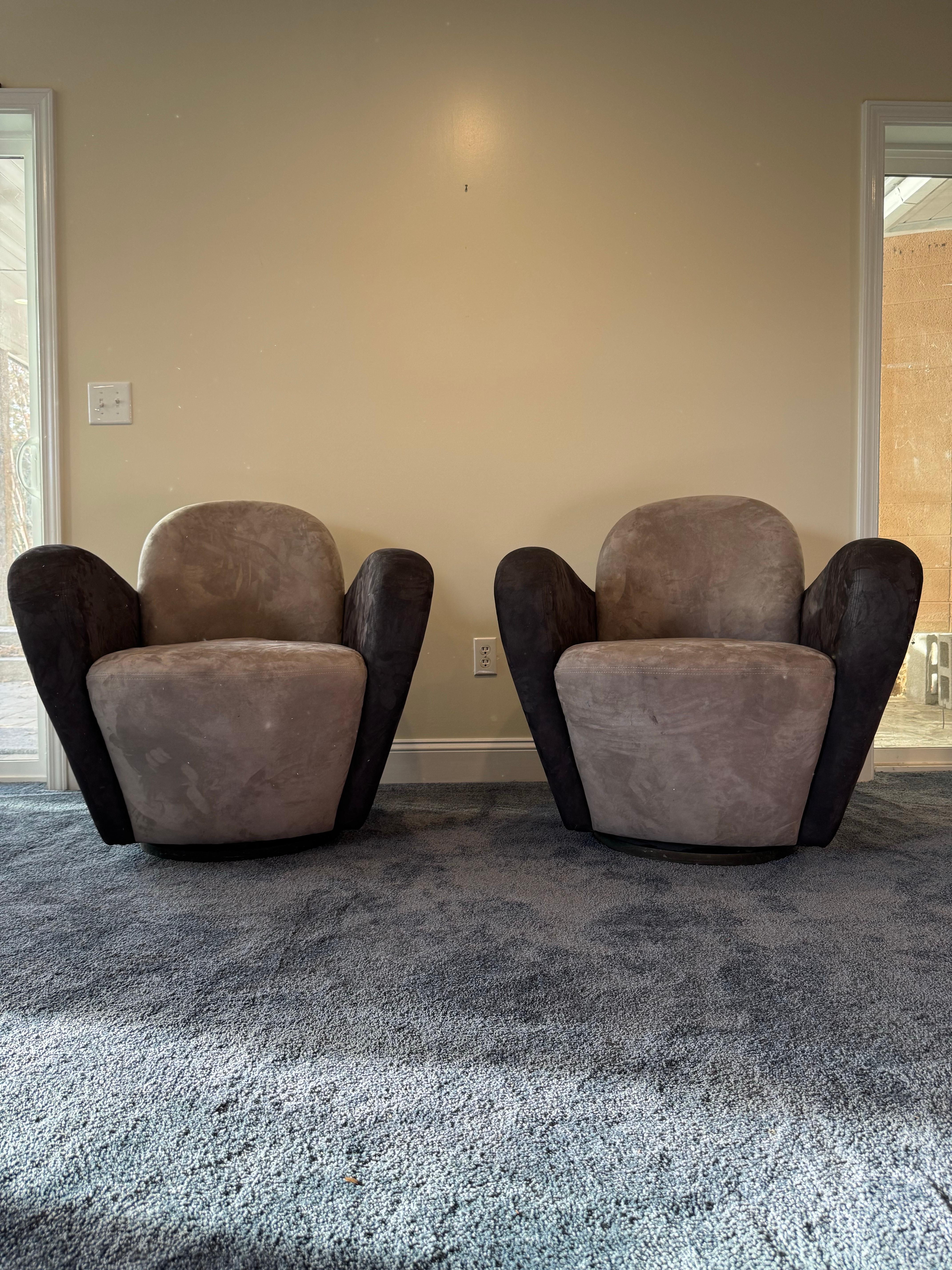 Mid-Century Modern Chaises pivotantes vintage Michael Wolk - une paire en vente