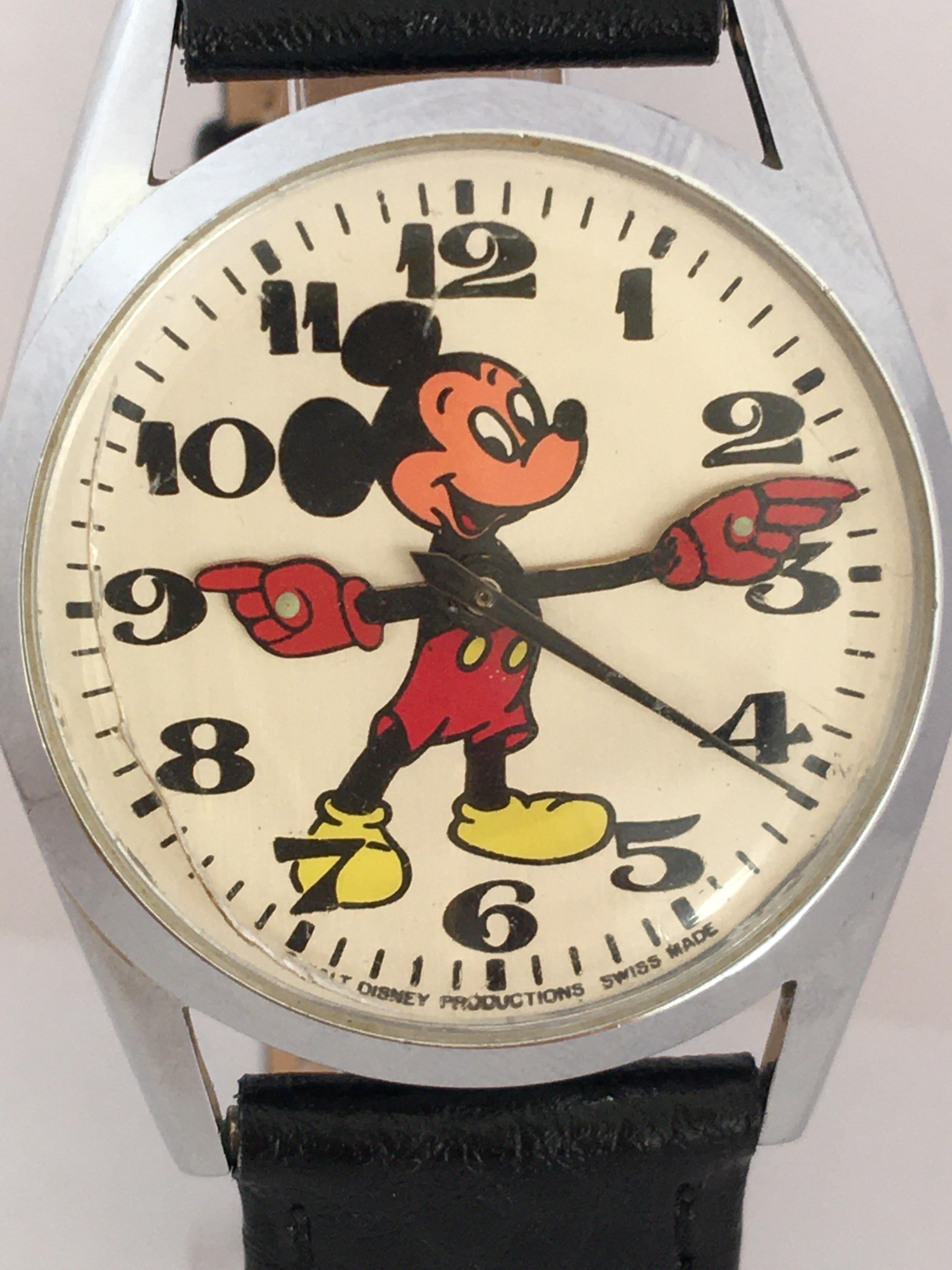 Vintage Mickey Mouse Moving Hands & Arms Watch In Good Condition In Carlisle, GB