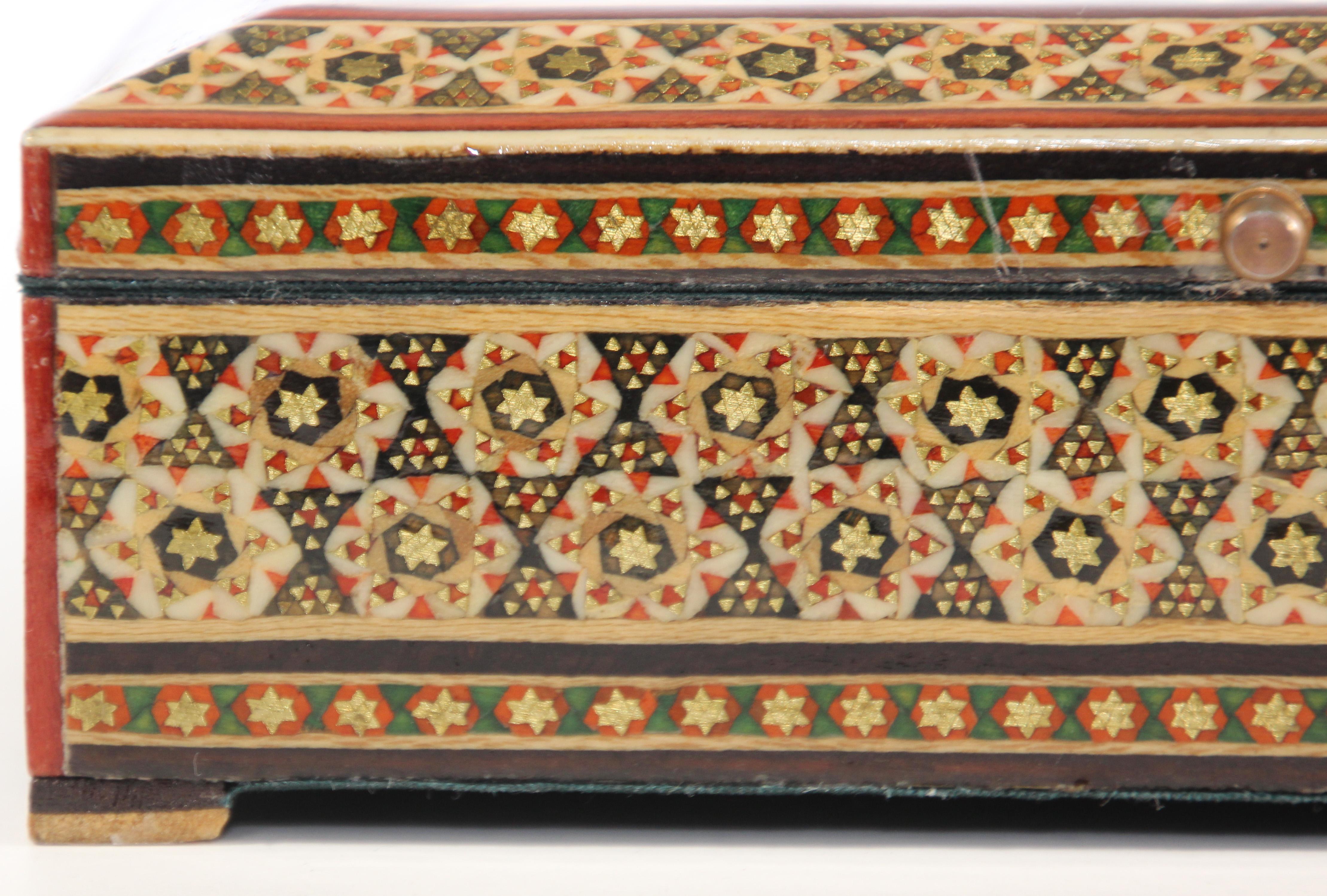 Vintage Micro Mosaic Indo Persian Moorish Inlaid Trinket Box 12