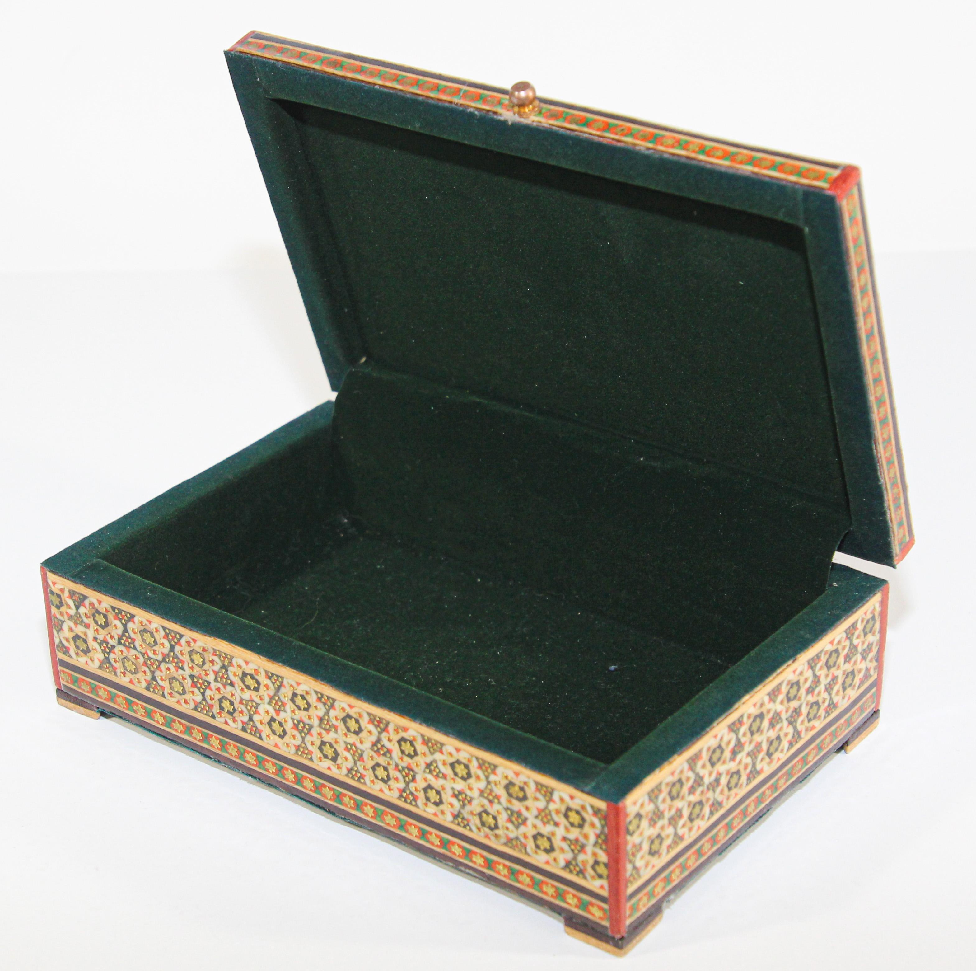 Vintage Micro Mosaic Indo Persian Moorish Inlaid Trinket Box 2
