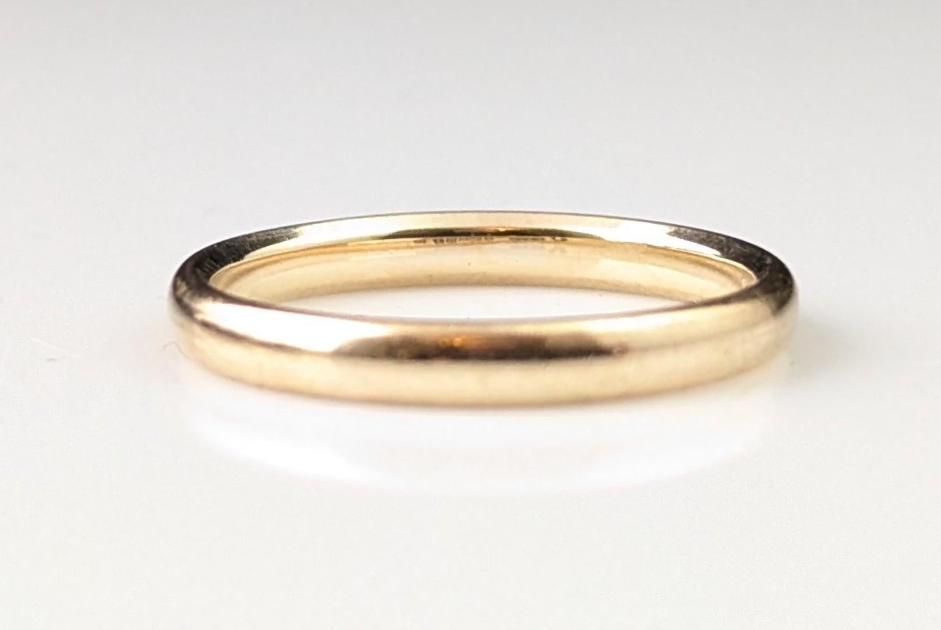 Vintage Mid-20th century 9k yellow gold band ring, wedding band For Sale 6