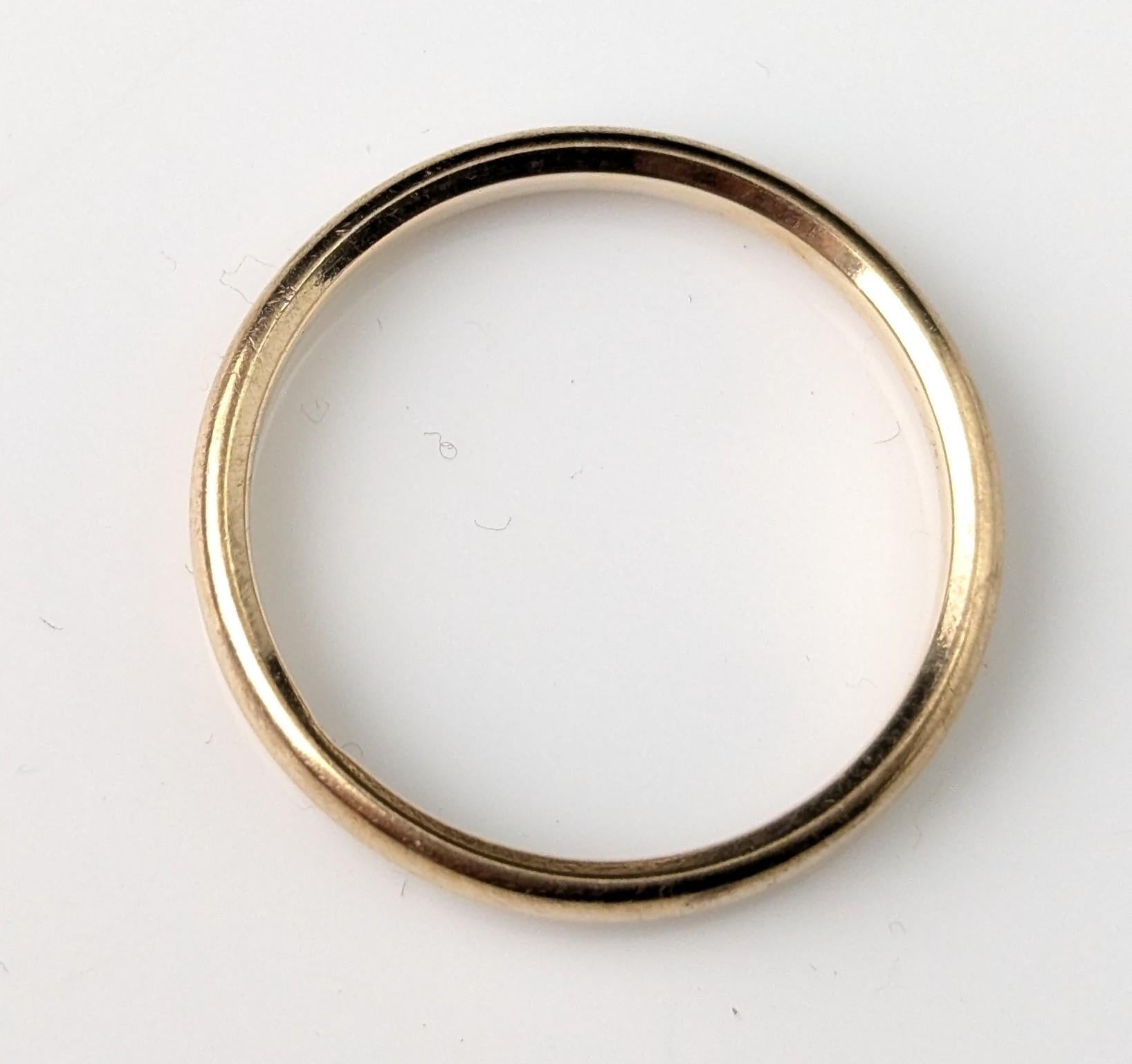 Vintage Mid-20th century 9k yellow gold band ring, wedding band For Sale 7