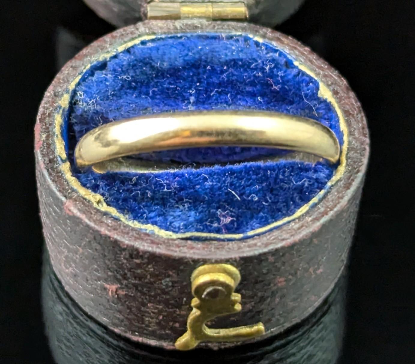 Vintage Mid-20th century 9k yellow gold band ring, wedding band For Sale 2