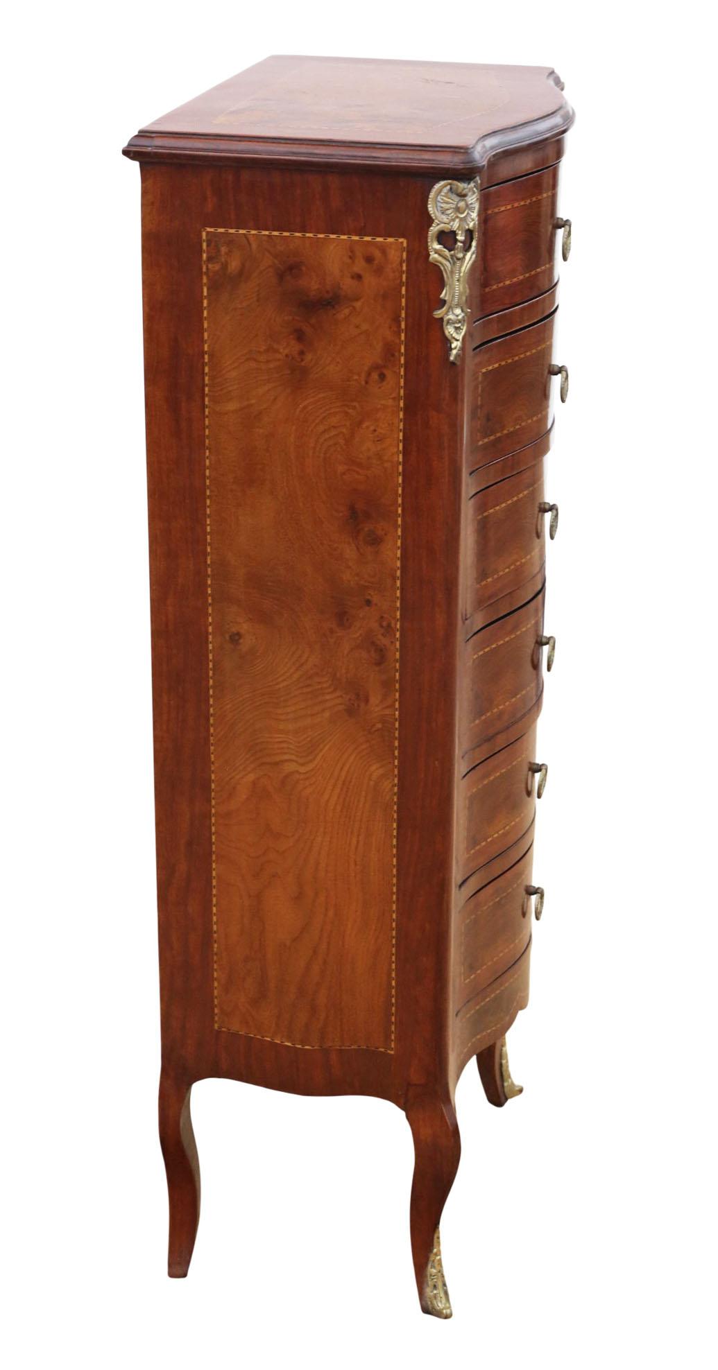 Vintage Mid-20th Century Ronce de noyer Serpentine Commode Wellington à six tiroirs en vente 1