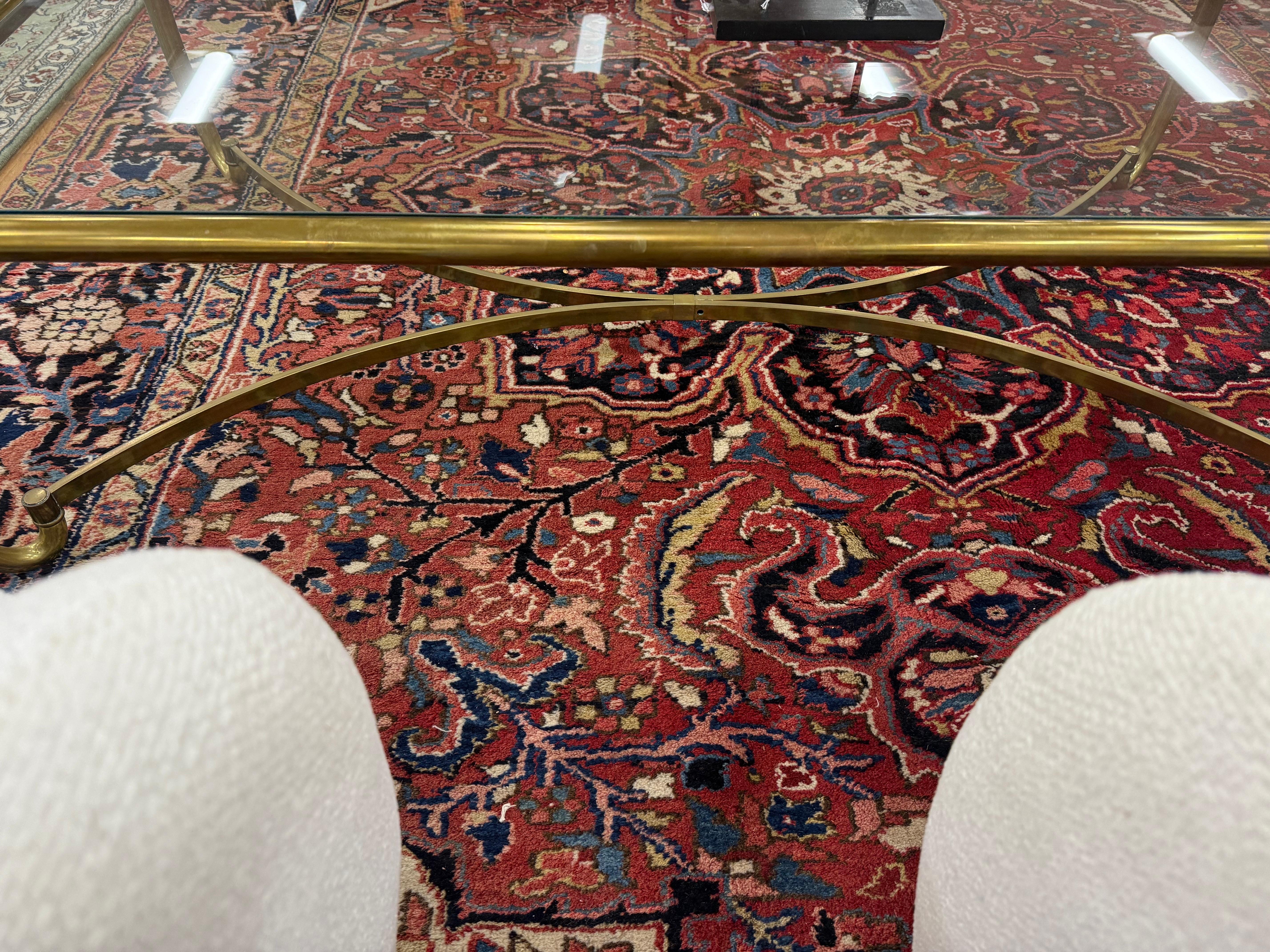 Vintage Mid 20th Century Heriz Persian Rug Carpet 11.4FT x 8.4FT with Medallions For Sale 6