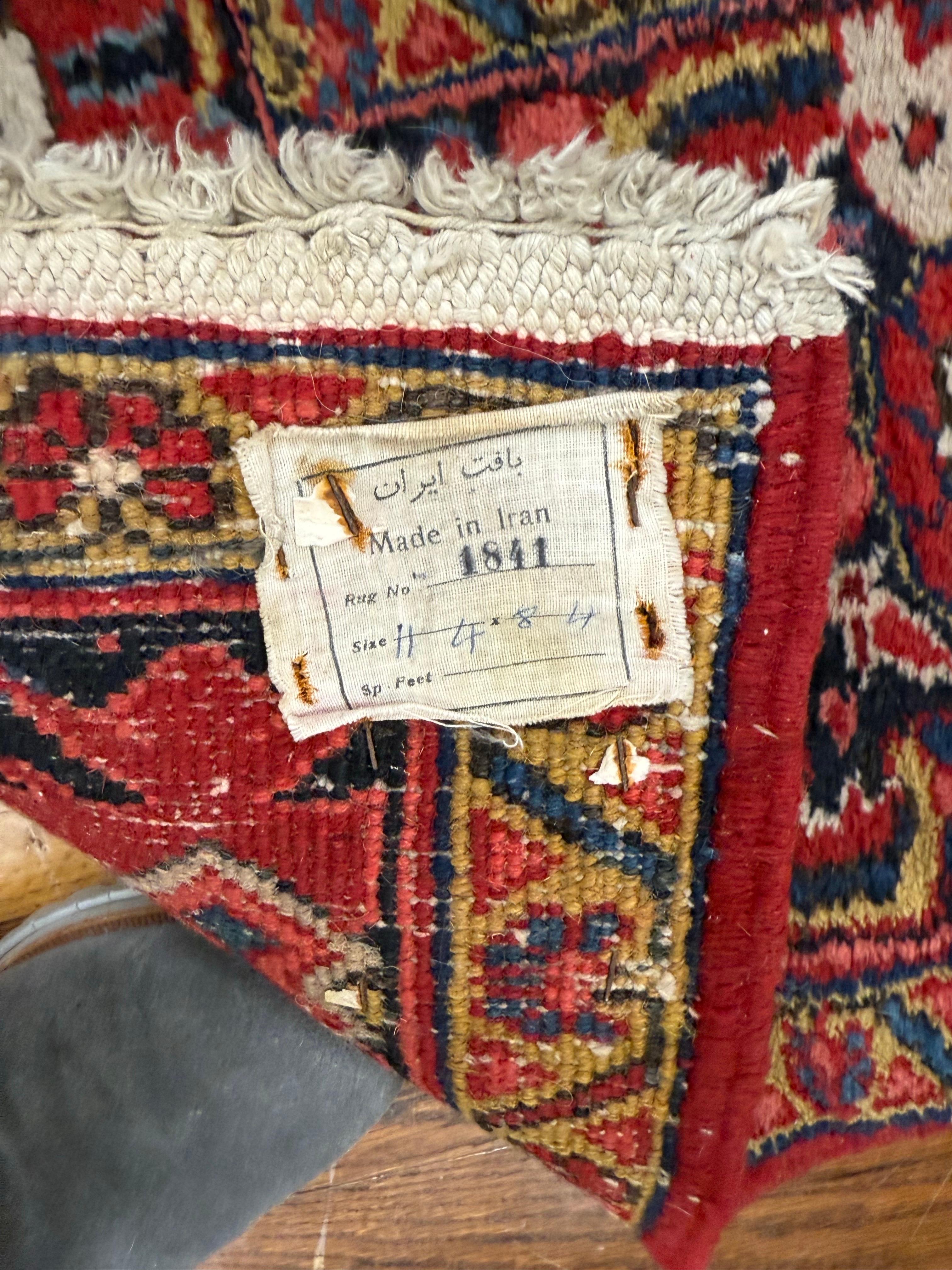 Vintage Mid 20th Century Heriz Persian Rug Carpet 11.4FT x 8.4FT with Medallions For Sale 8