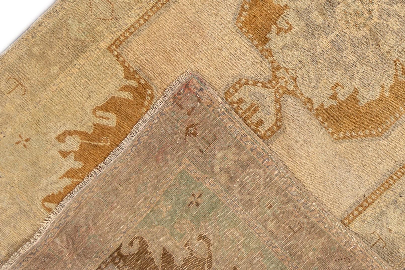 Turkestan oriental Tapis Khotan vintage du milieu du 20e siècle en vente