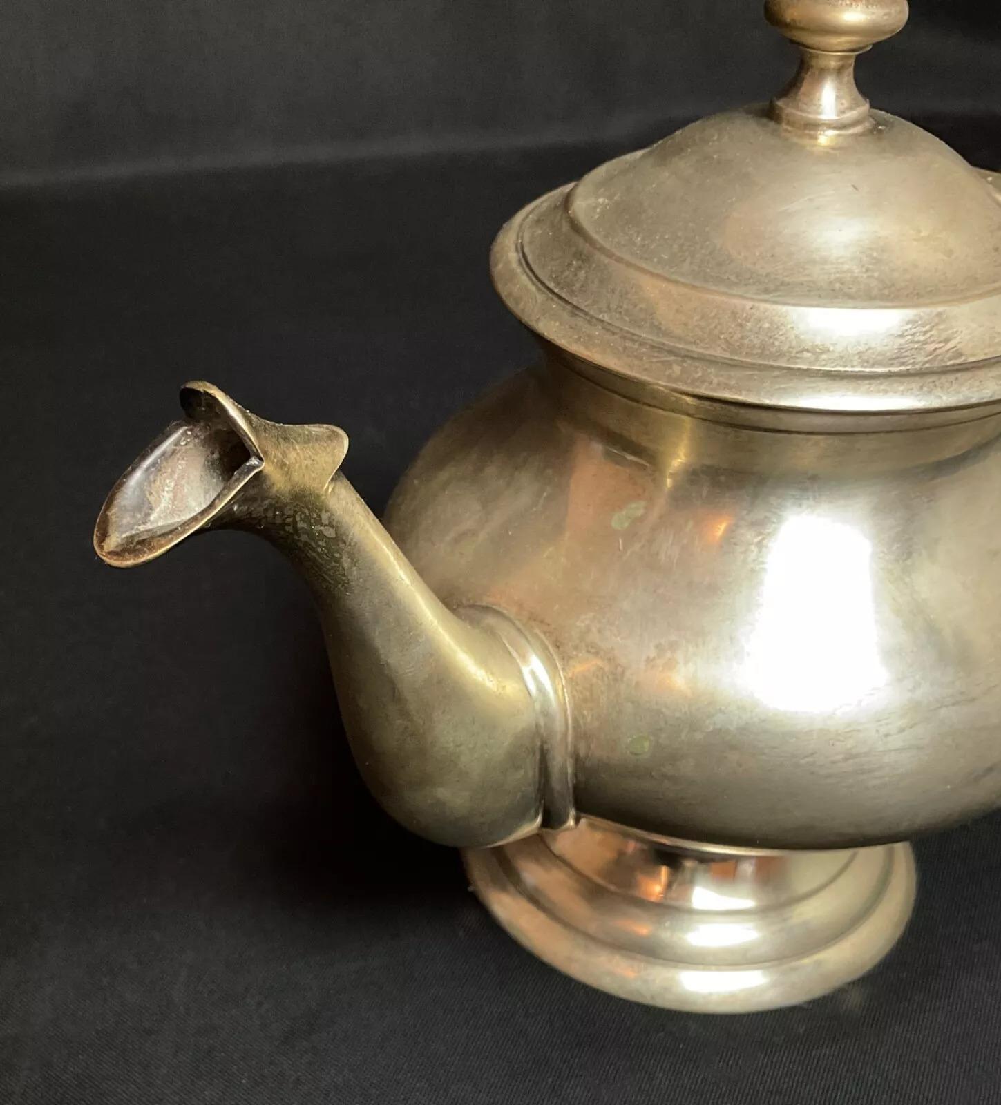 Théière/pot à café vintage en métal du milieu du 20e siècle, design français - 2Y573 en vente 4