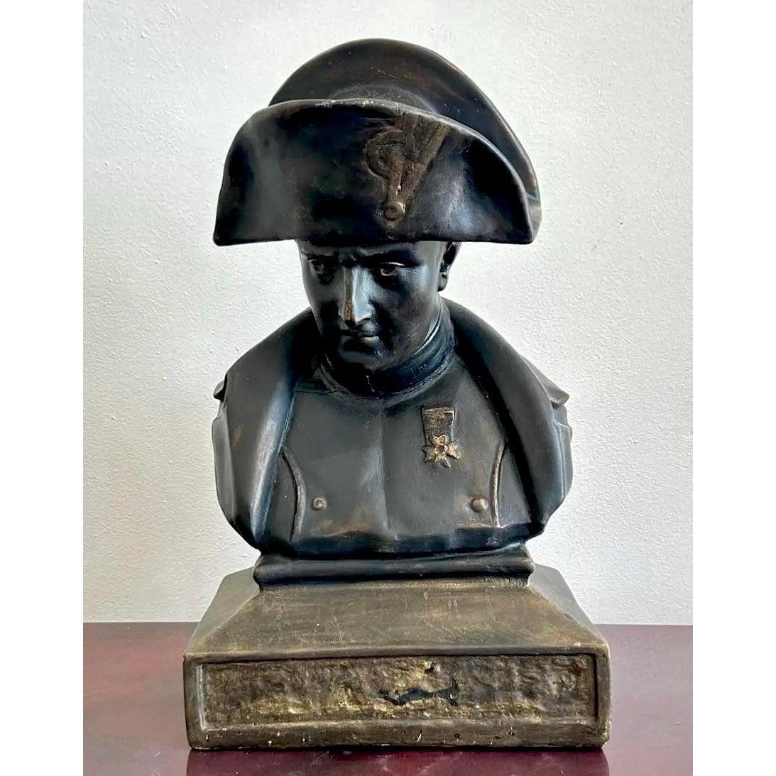 Vintage By, busto militare di Napoleone della metà del XX secolo in vendita 1