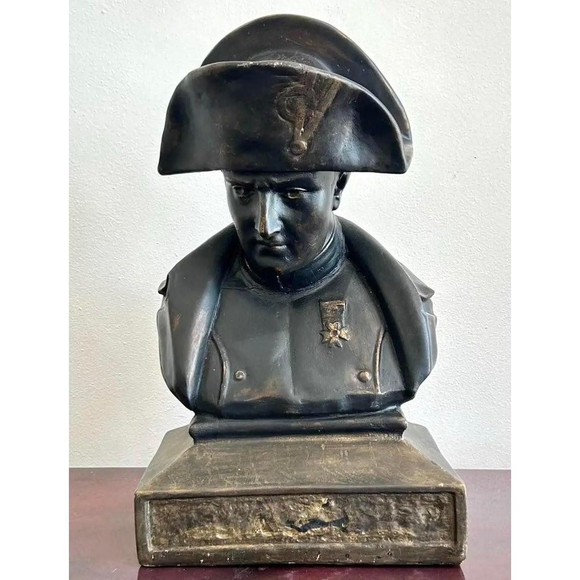Vintage By, busto militare di Napoleone della metà del XX secolo in vendita 3