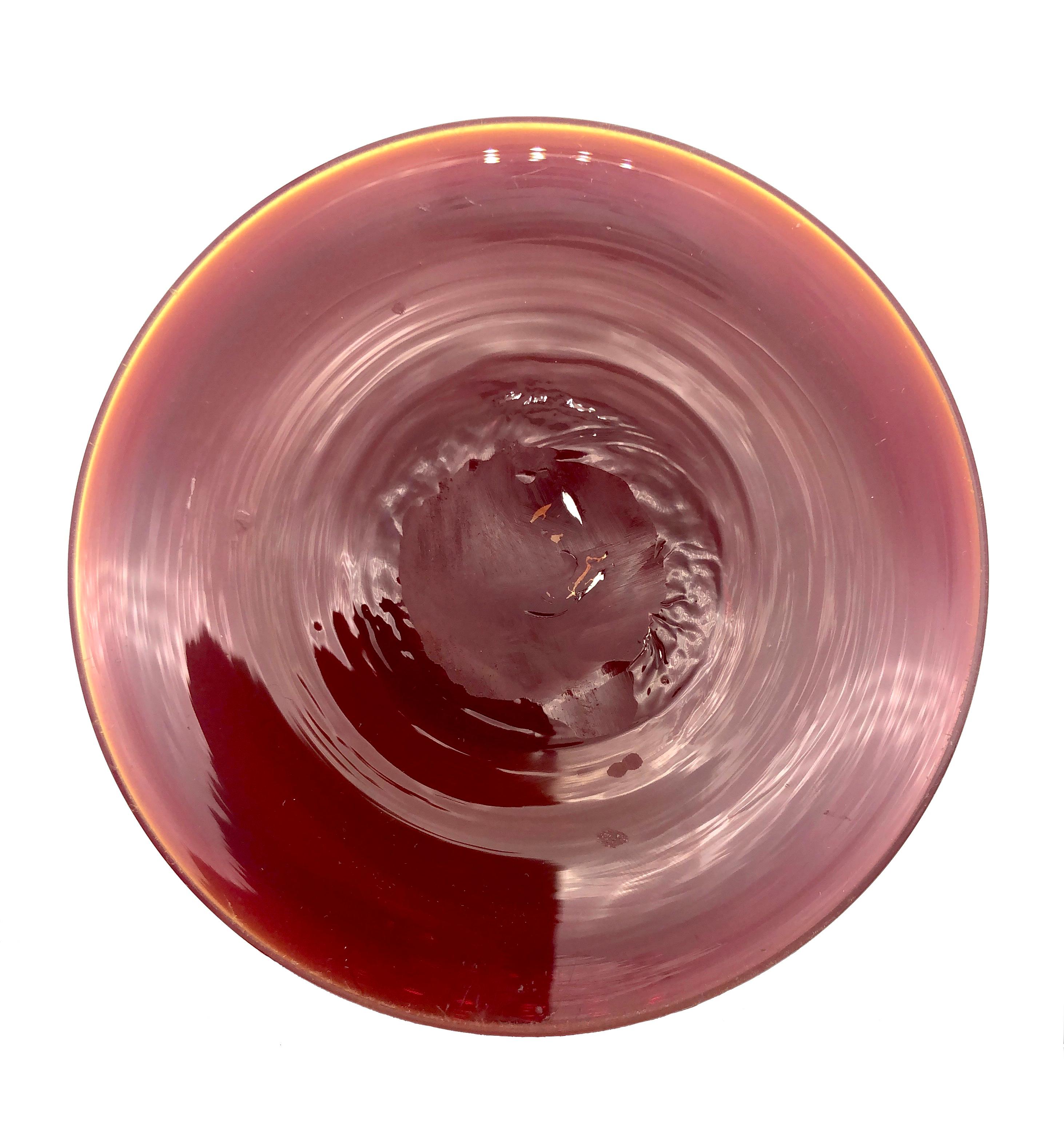 Vintage Mitte des 20. Jahrhunderts Rotes Glasgefäß mit Deckel Bonboniere Glasgefäß mit Deckel (Moderne der Mitte des Jahrhunderts) im Angebot