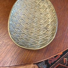 Vintage mid-20th Hollywood Regency Brass Pineapple Ring Dish Catchall