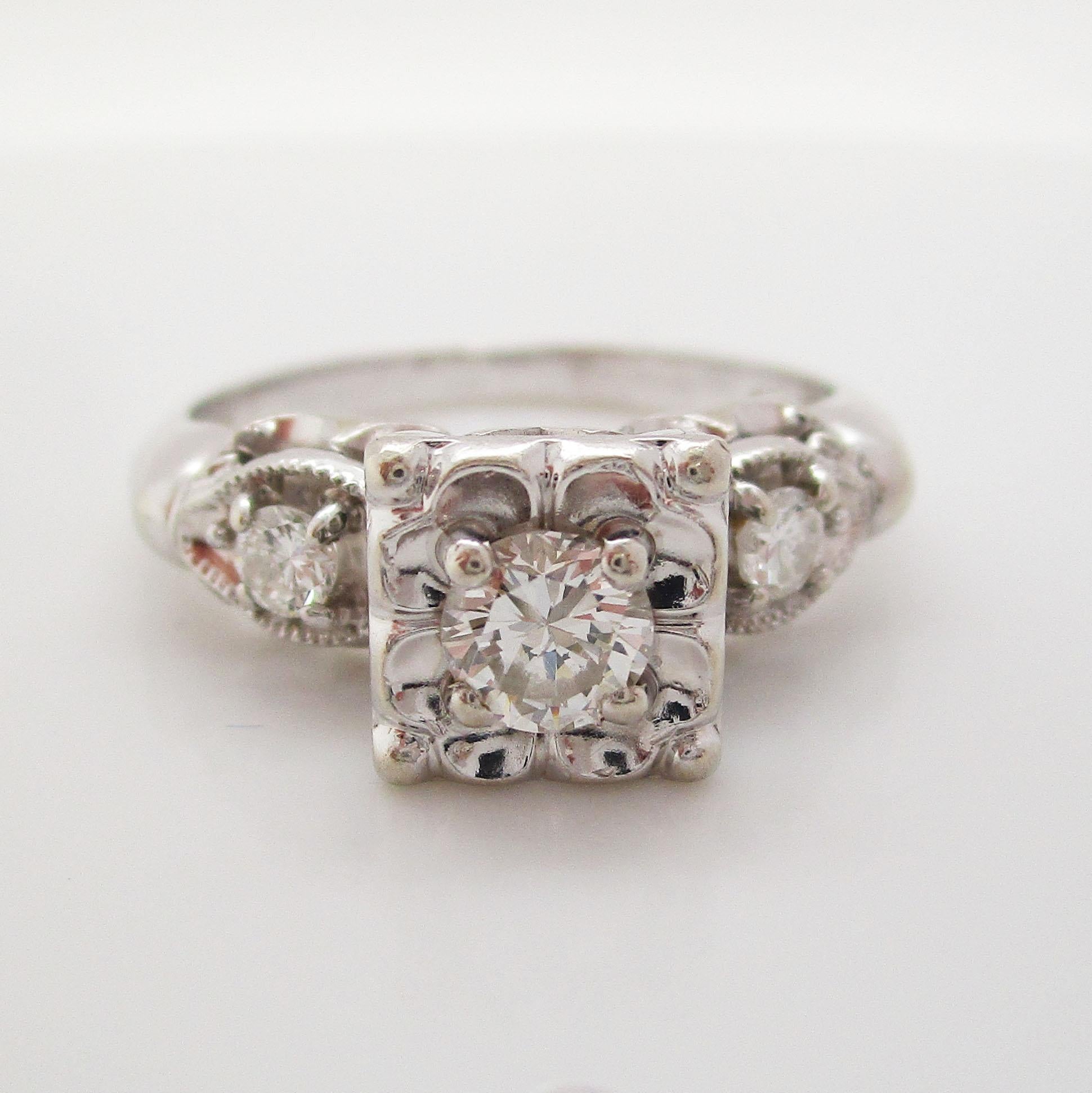 Vintage Midcentury 14 Karat White Gold Diamond Wedding Set In Excellent Condition In Lexington, KY