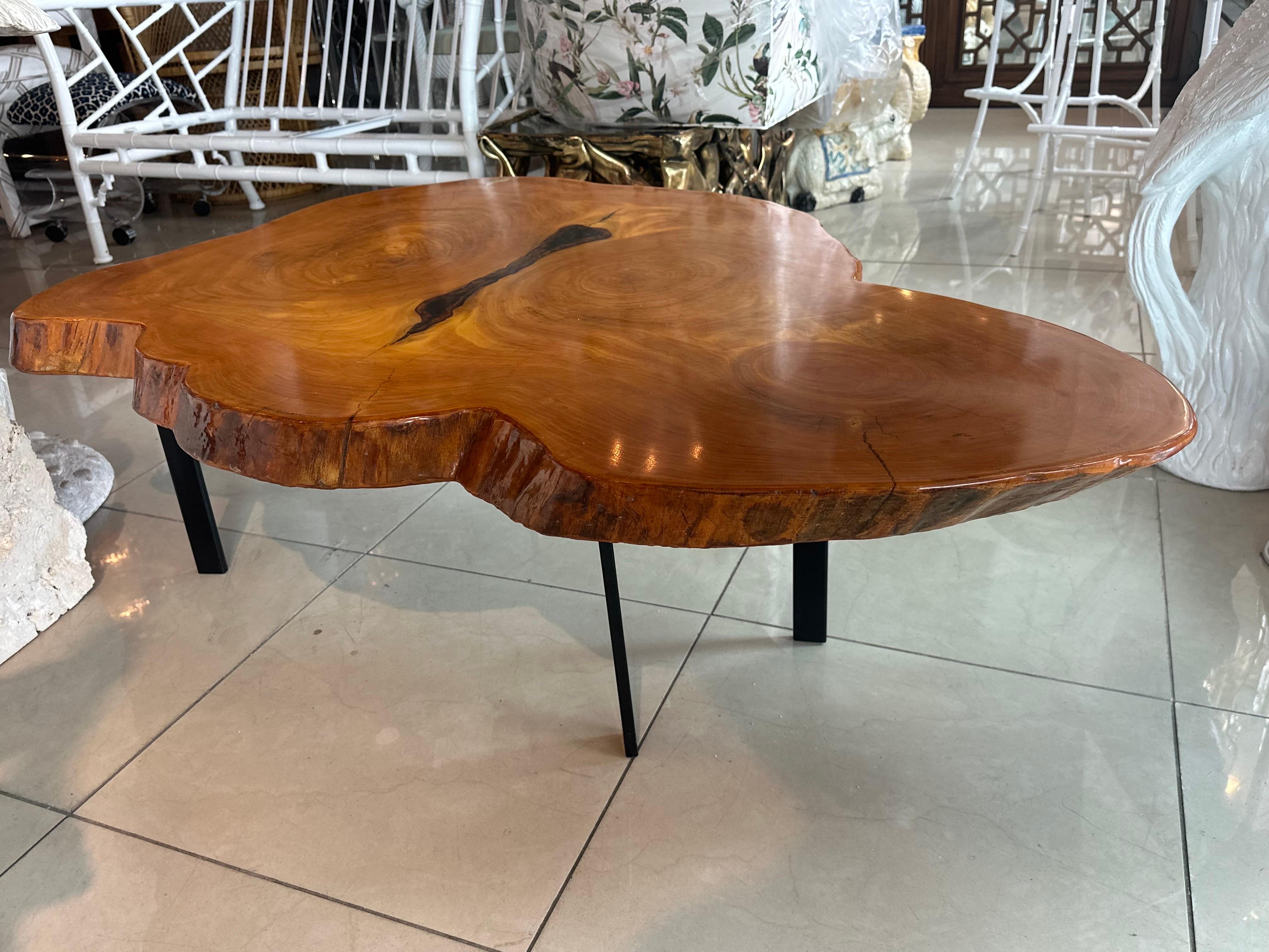 Vintage Mid Century 1950s Cypress Coffee Cocktail Tables Freeform Edge Slab en vente 7