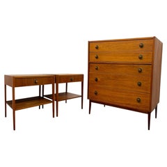Vintage Mid Century 3-Piece Bedroom Set - 5 Drawer Dresser & Pair of Nightstands