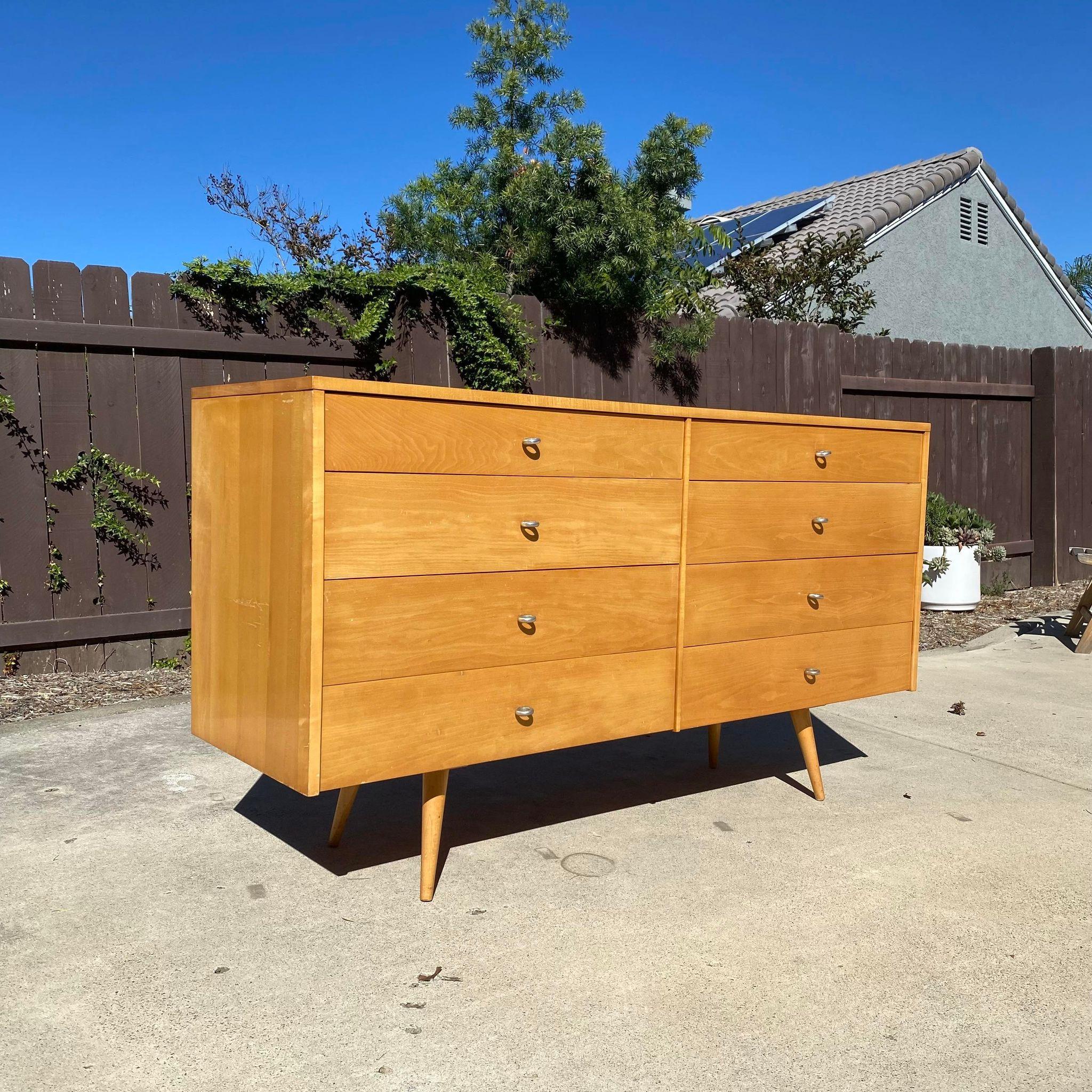 American Vintage Mid Century 8 Drawer Dresser by Paul McCobb for Planner Group
