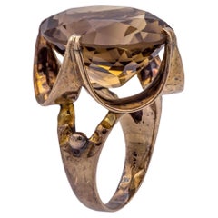 Anello di dichiarazione in oro 9K con quarzo fumé della metà del secolo scorso