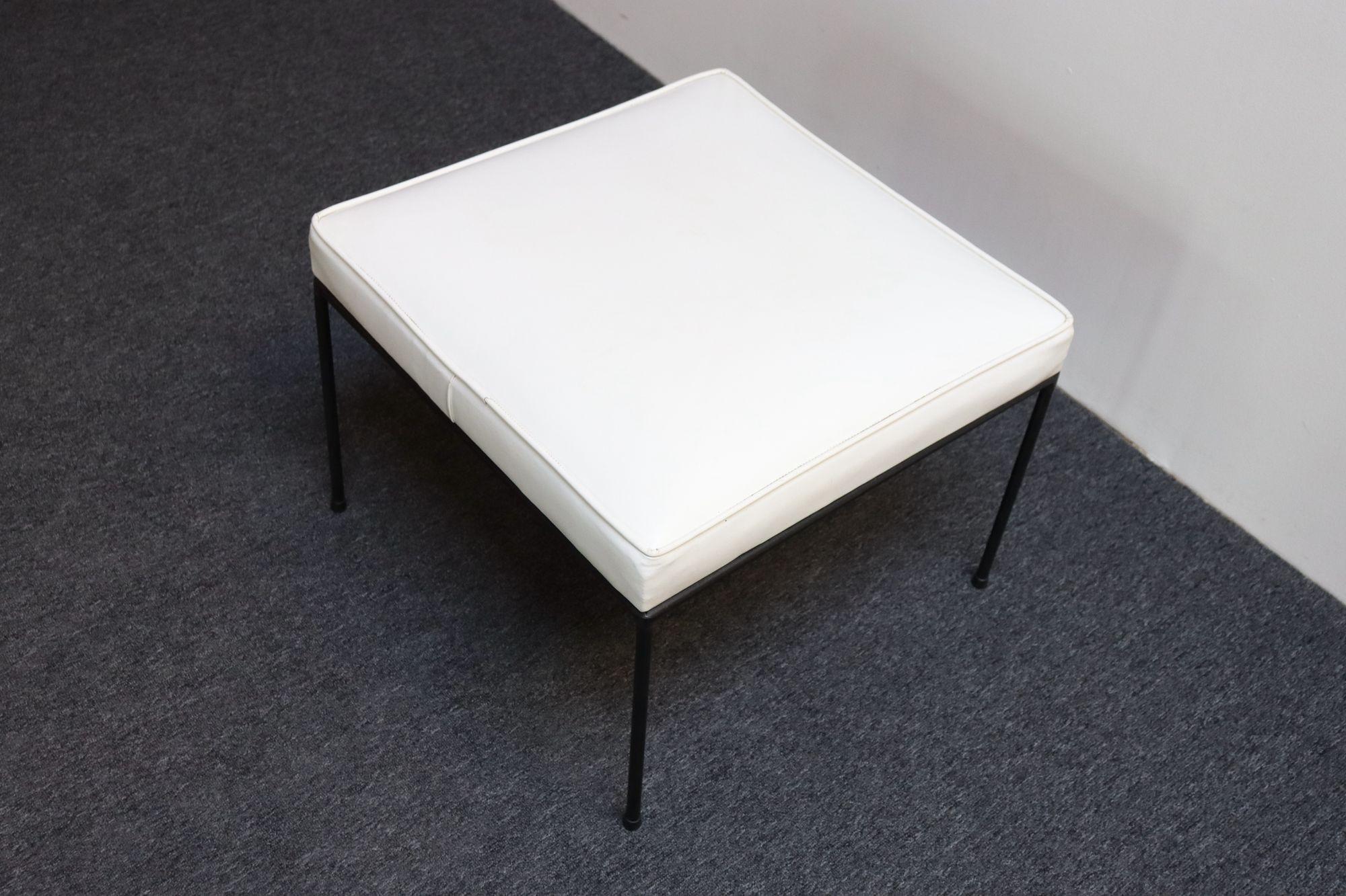 Tabouret/ottoman en fer forgé américain moderne du milieu du siècle dernier par Paul McCobb en vente 7