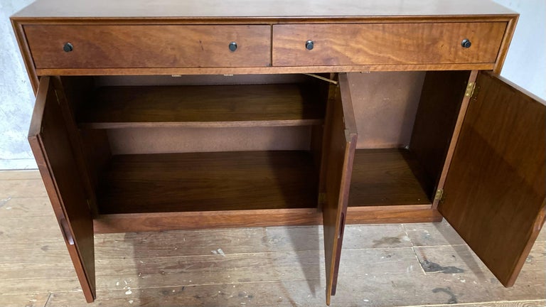 Vintage Mid-Century American of Martinsville walnut Credenza In Good Condition For Sale In Great Barrington, MA