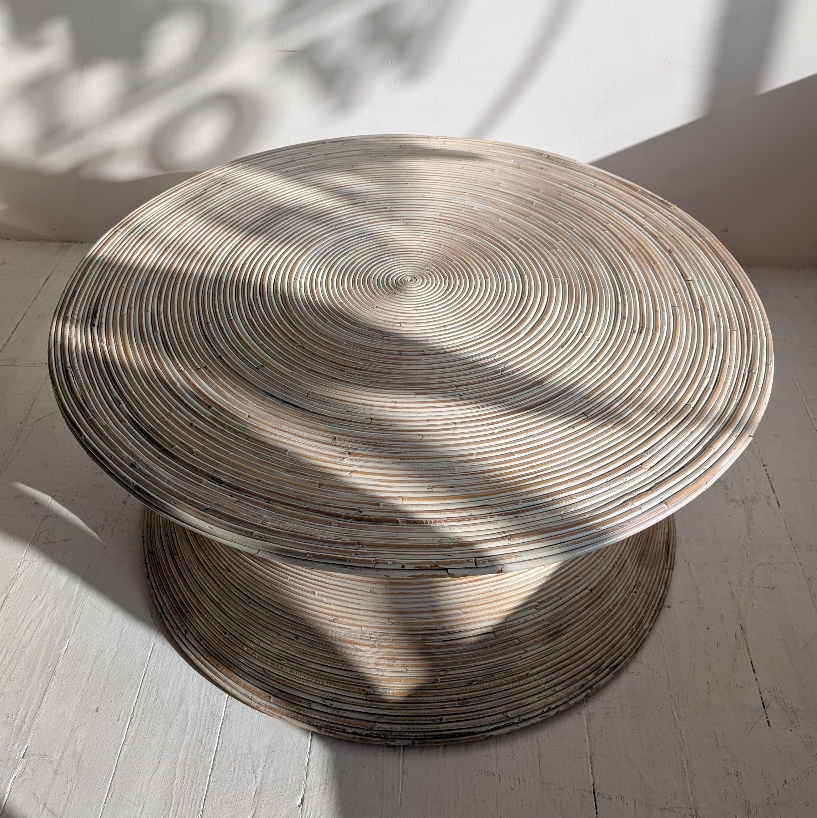 Table basse vintage en roseau du milieu du siècle dernier Bon état - En vente à Hastings, GB