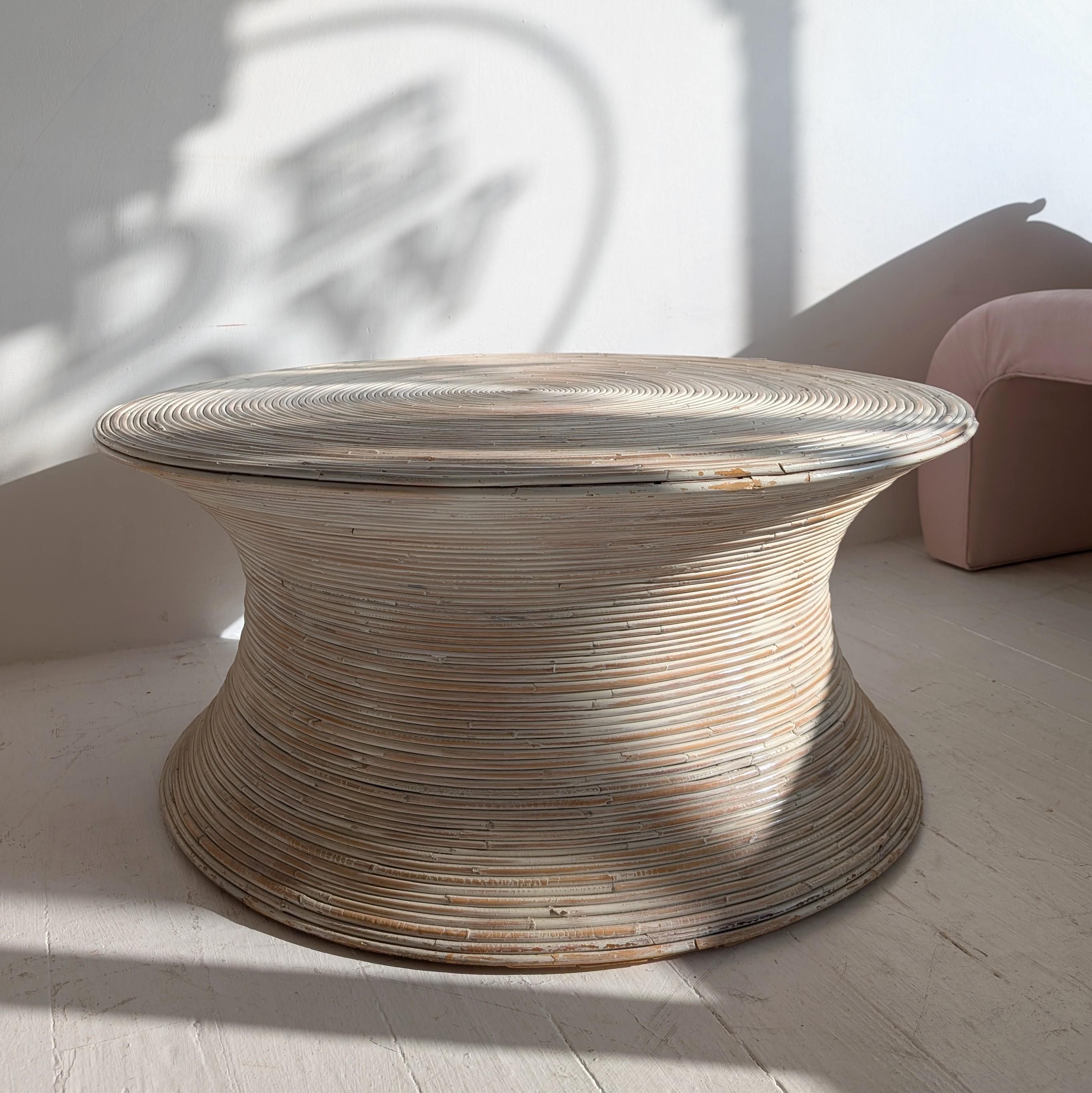 Table basse vintage en roseau du milieu du siècle dernier en vente 2
