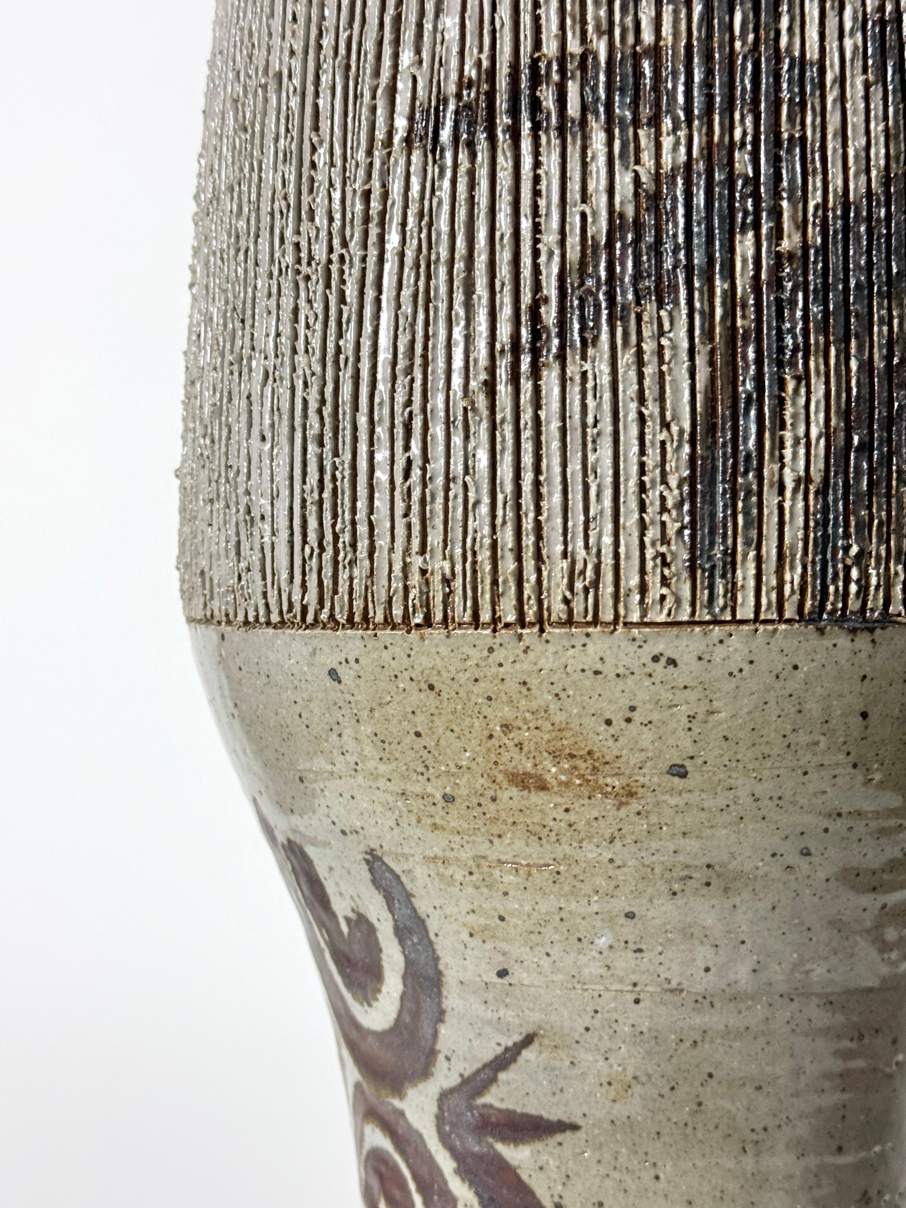 Vintage Mid Century American Studio Pottery Tall Floor Vase by Sheniar Abdullah  For Sale 4