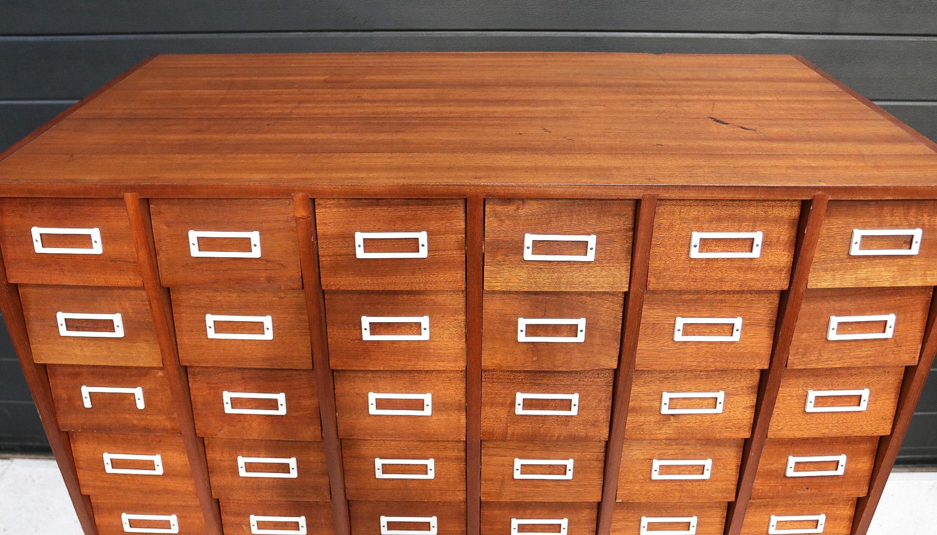 Vintage Midcentury Apothecary Cabinet, Chest of Drawers, circa 1960 8