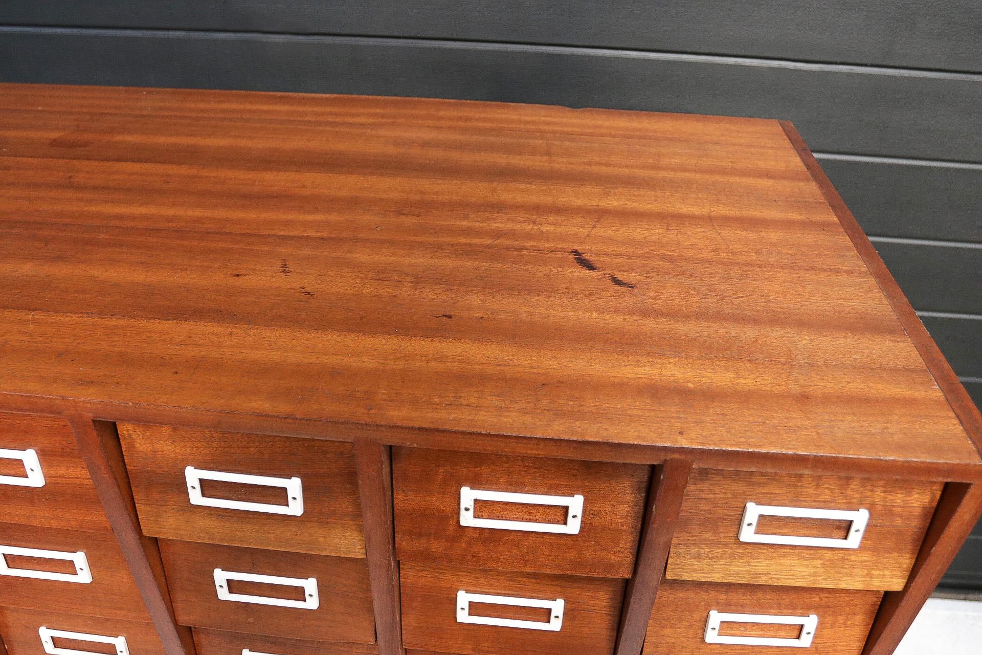 Vintage Midcentury Apothecary Cabinet, Chest of Drawers, circa 1960 9