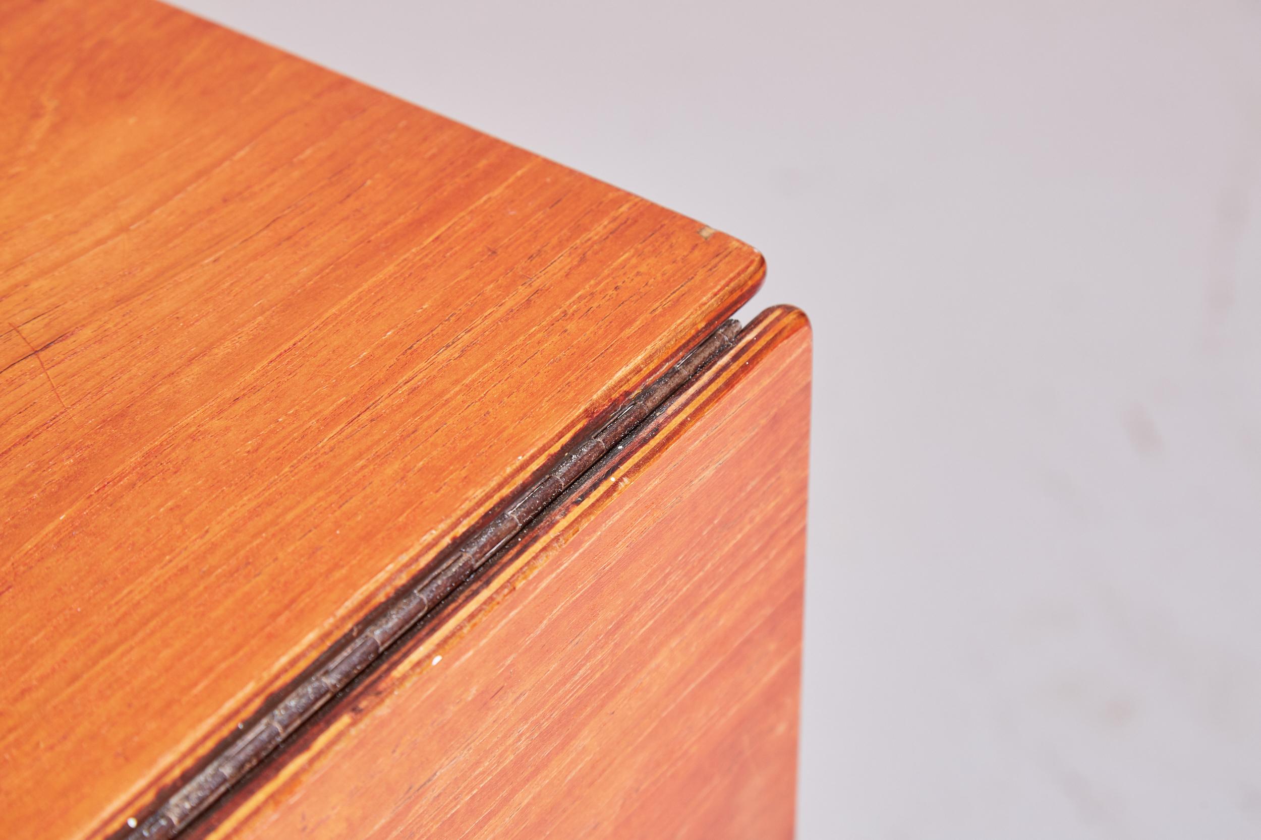Table à abattant vintage du milieu du siècle 3601 d'Arne Jacobsen pour Fritz Hansen en teck en vente 1