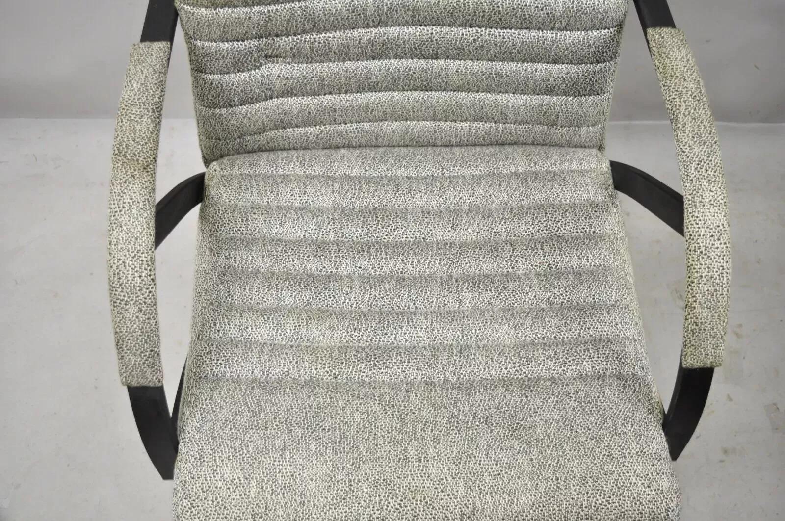 Vintage Mid Century Art Deco Metal Lounge Arm Chairs by Cal-Style (A) - a Pair In Good Condition For Sale In Philadelphia, PA