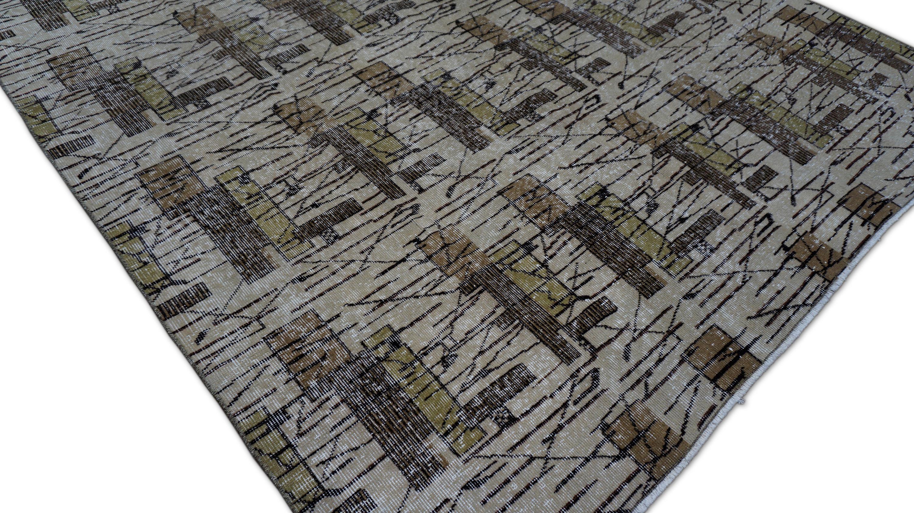 Vintage Mitte des Jahrhunderts Art Deco Zeki Muren Stil  Earthy Toned Wollteppich 6'6''x9'7'' im Zustand „Gut“ im Angebot in Torrance, CA