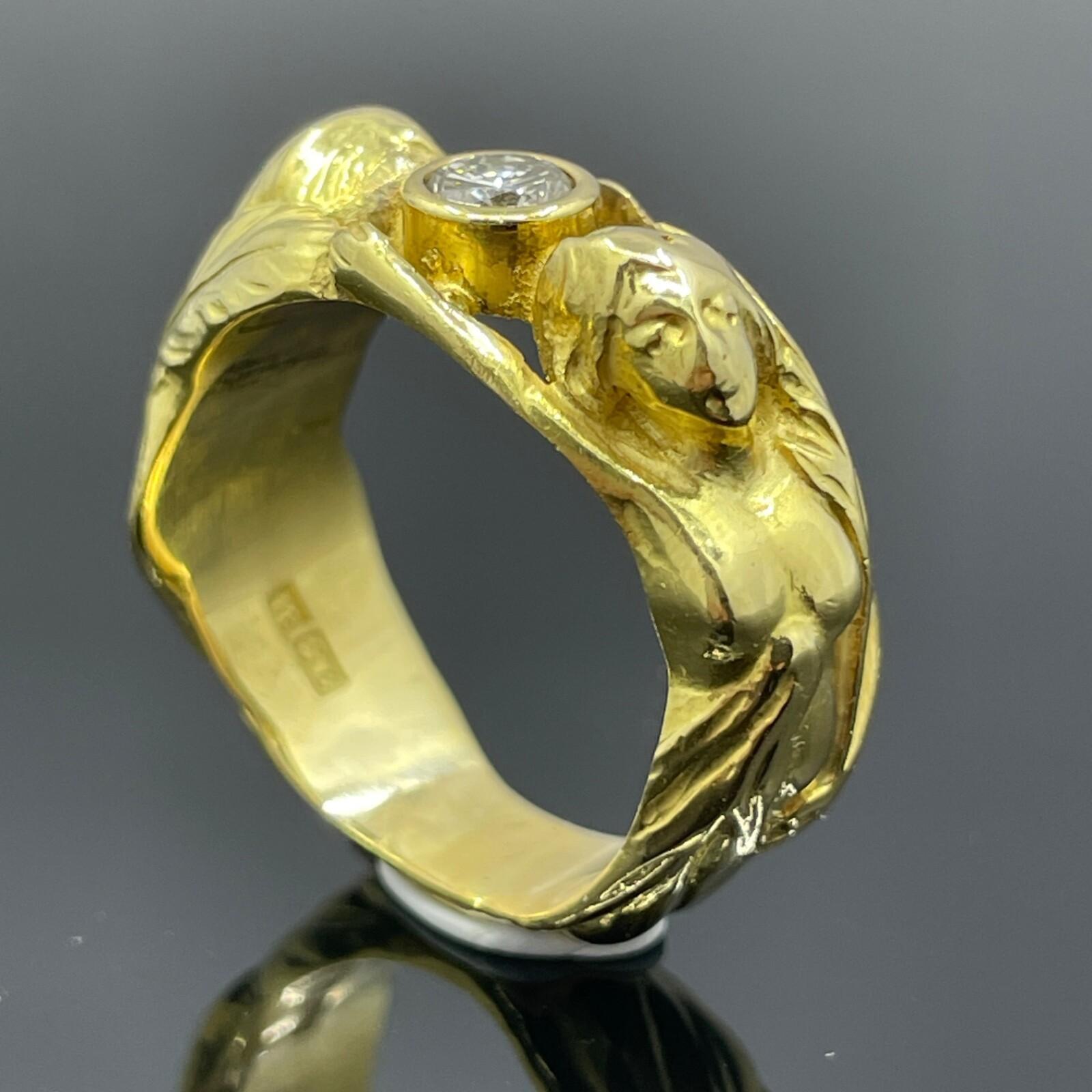 da uomo o donna Anello vintage di metà secolo in stile Art Nouveau con nudi da 0,30 carati e diamanti in oro giallo 18 carati in vendita