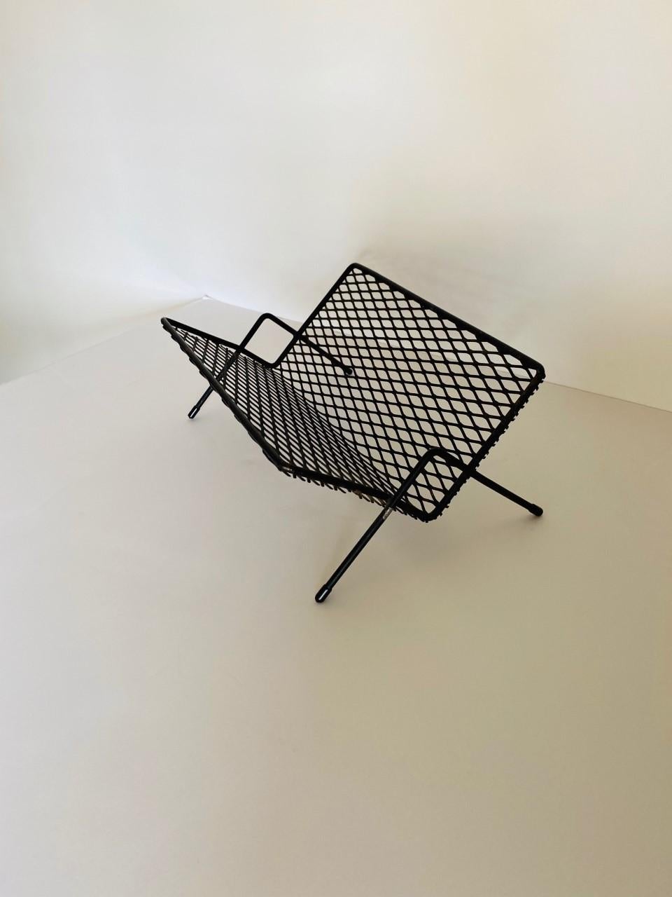 American Vintage Mid-Century Atomic Wire Mesh Black Table Top Book Shelf For Sale