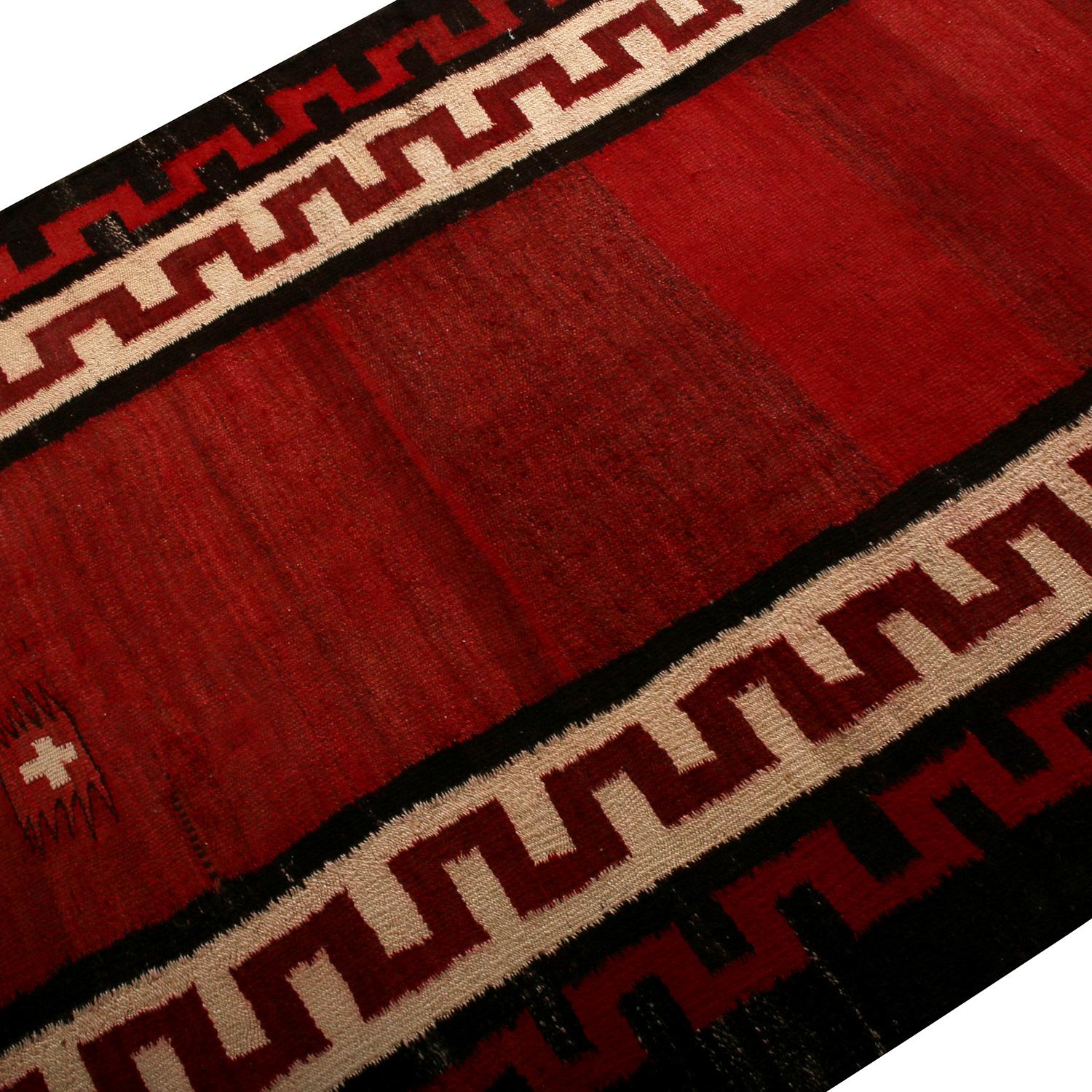 Vintage Midcentury Beige Brown and Red Wool Bidjar Persian Kilim by Rug & Kilim In Good Condition For Sale In Long Island City, NY