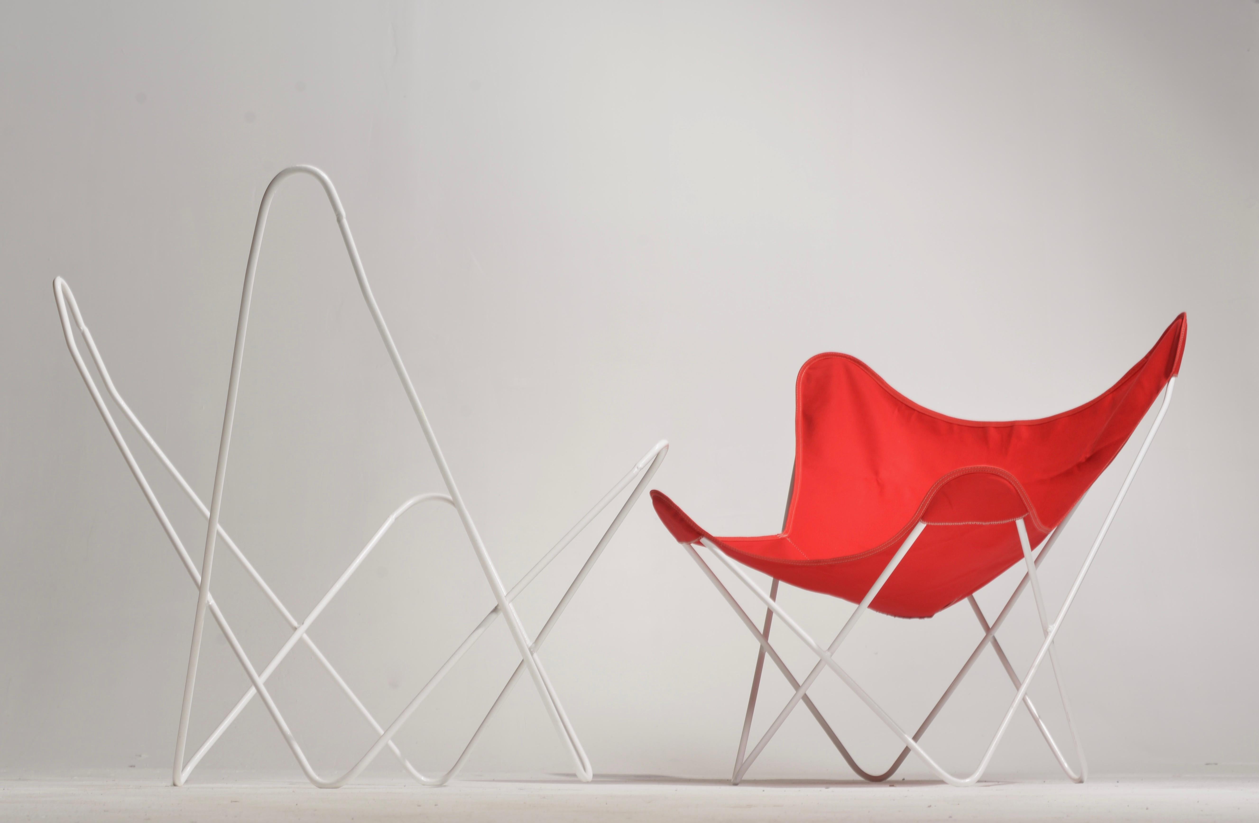 Modern Vintage Mid-Century BKF Hardoy Butterfly Chair for Knoll For Sale