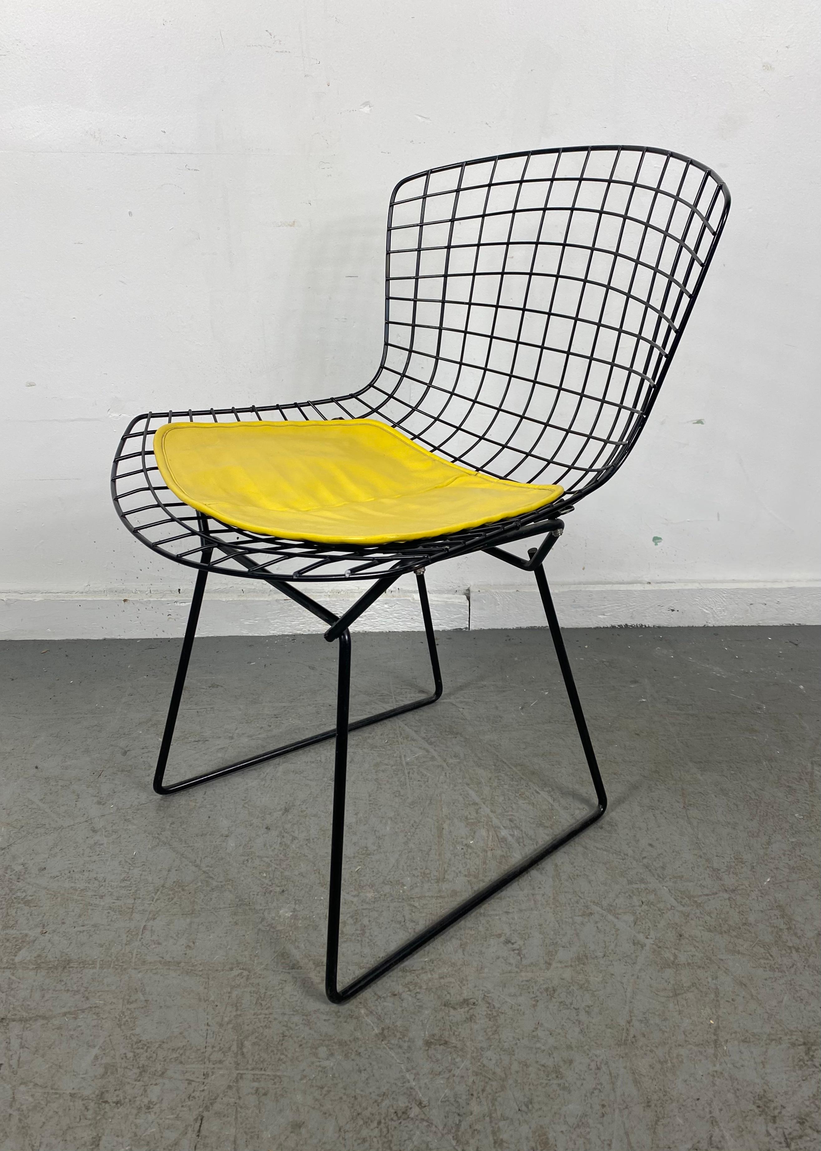 American Vintage Mid-Century Black Knoll Bertoia Side Chair, Original Yellow Seat Pad