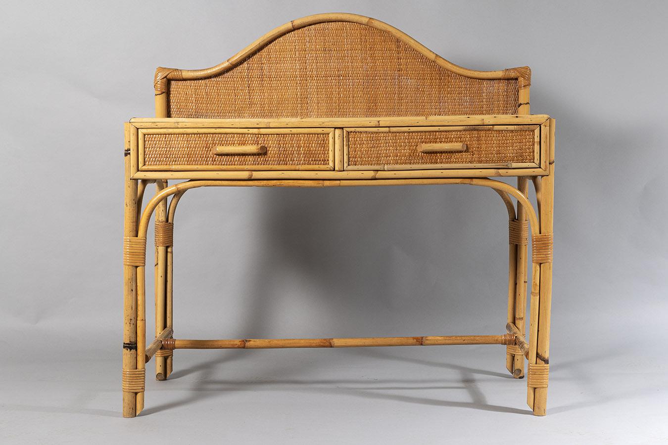bamboo dressing table