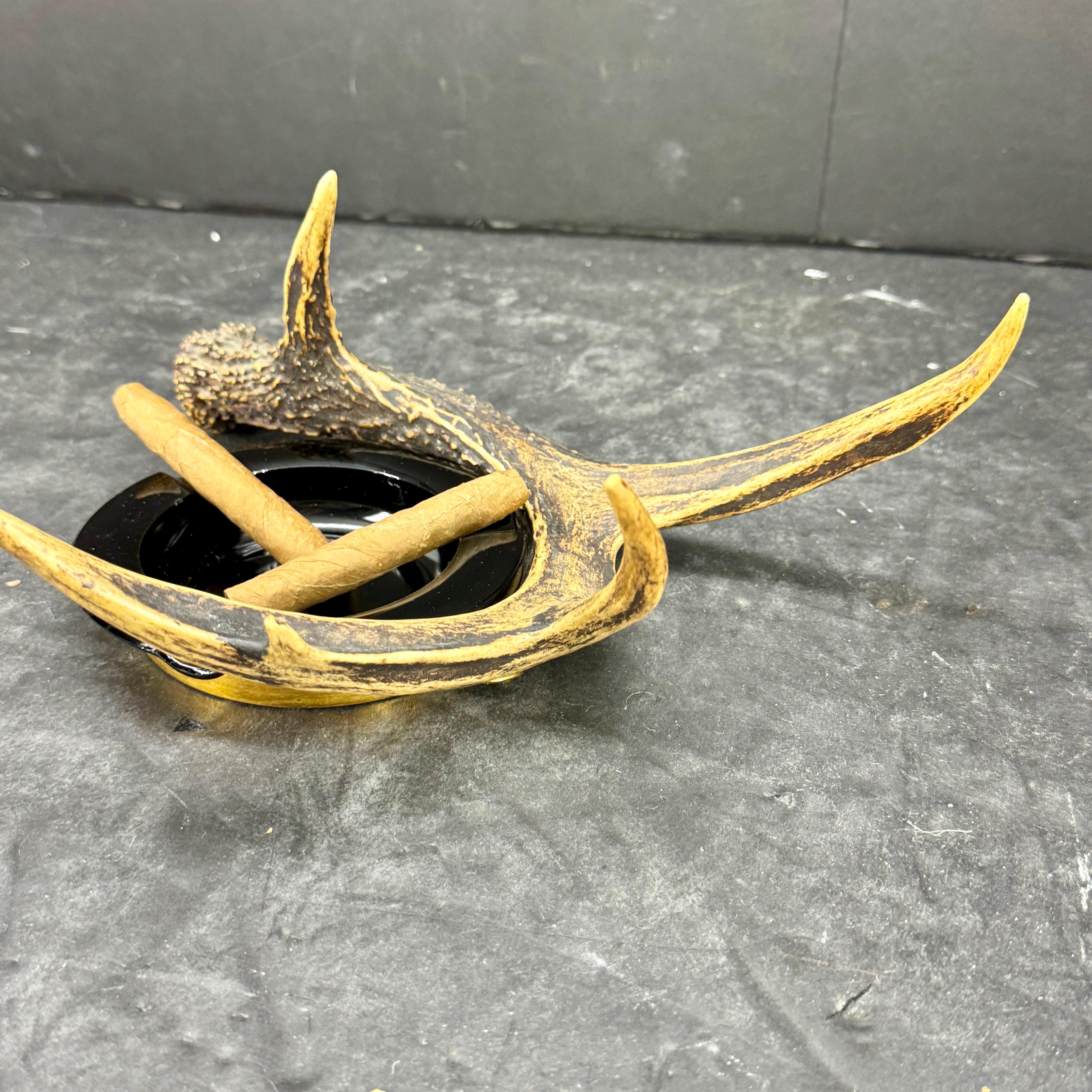 Vintage Mid-Century Brass and Glass Antler Ashtray For Sale 3