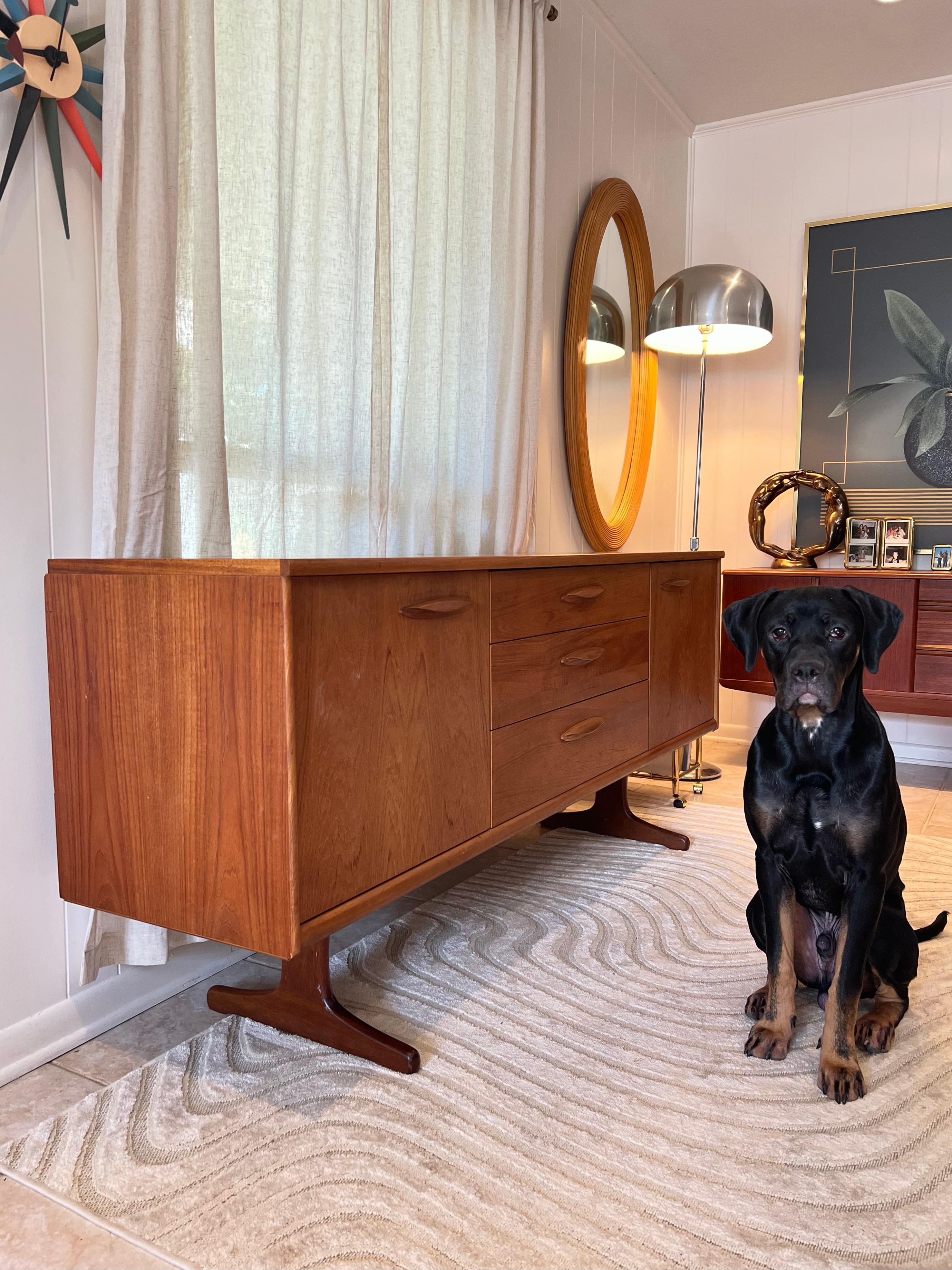 Vintage Mid Century British Teak Sideboard by Frank Guille for Austinsuite 3