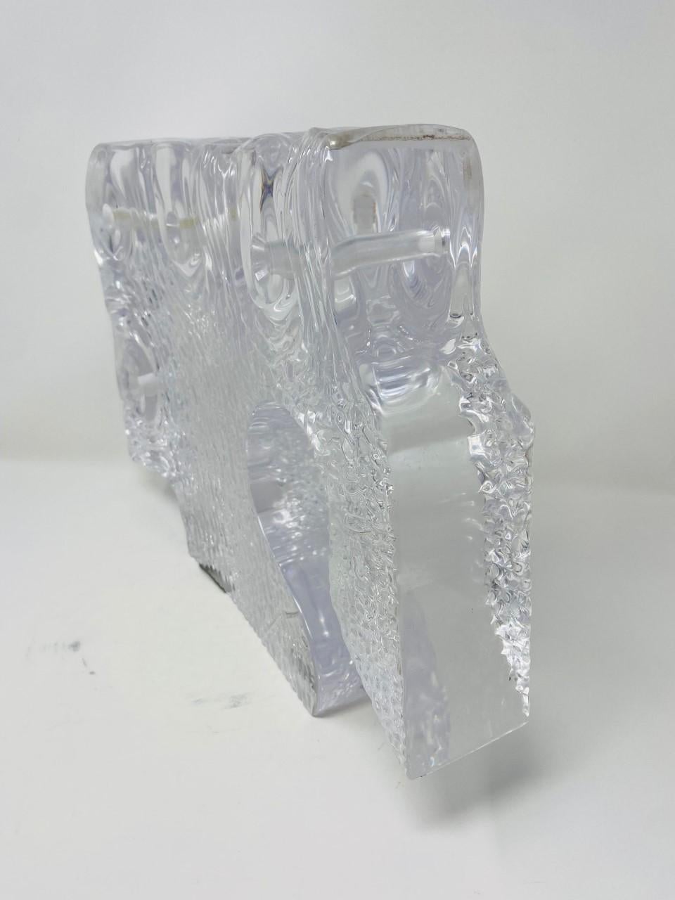 Vintage Mid-Century Brutalist Lucite Freeform Sculpture For Sale 2