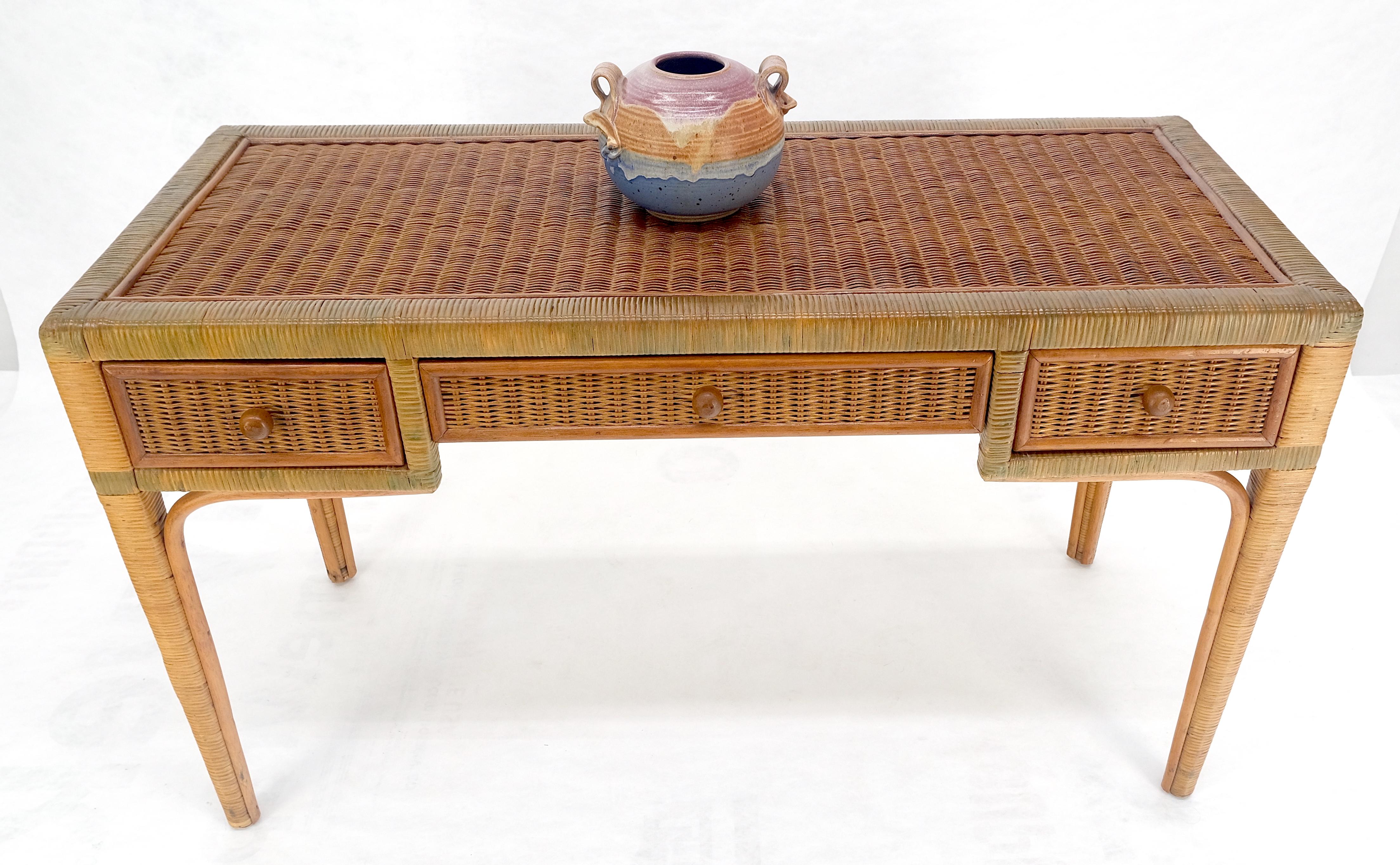 Vintage Mid Century c1970s Wicker Low Profile 3 Drawer Desk Console Mint For Sale 2