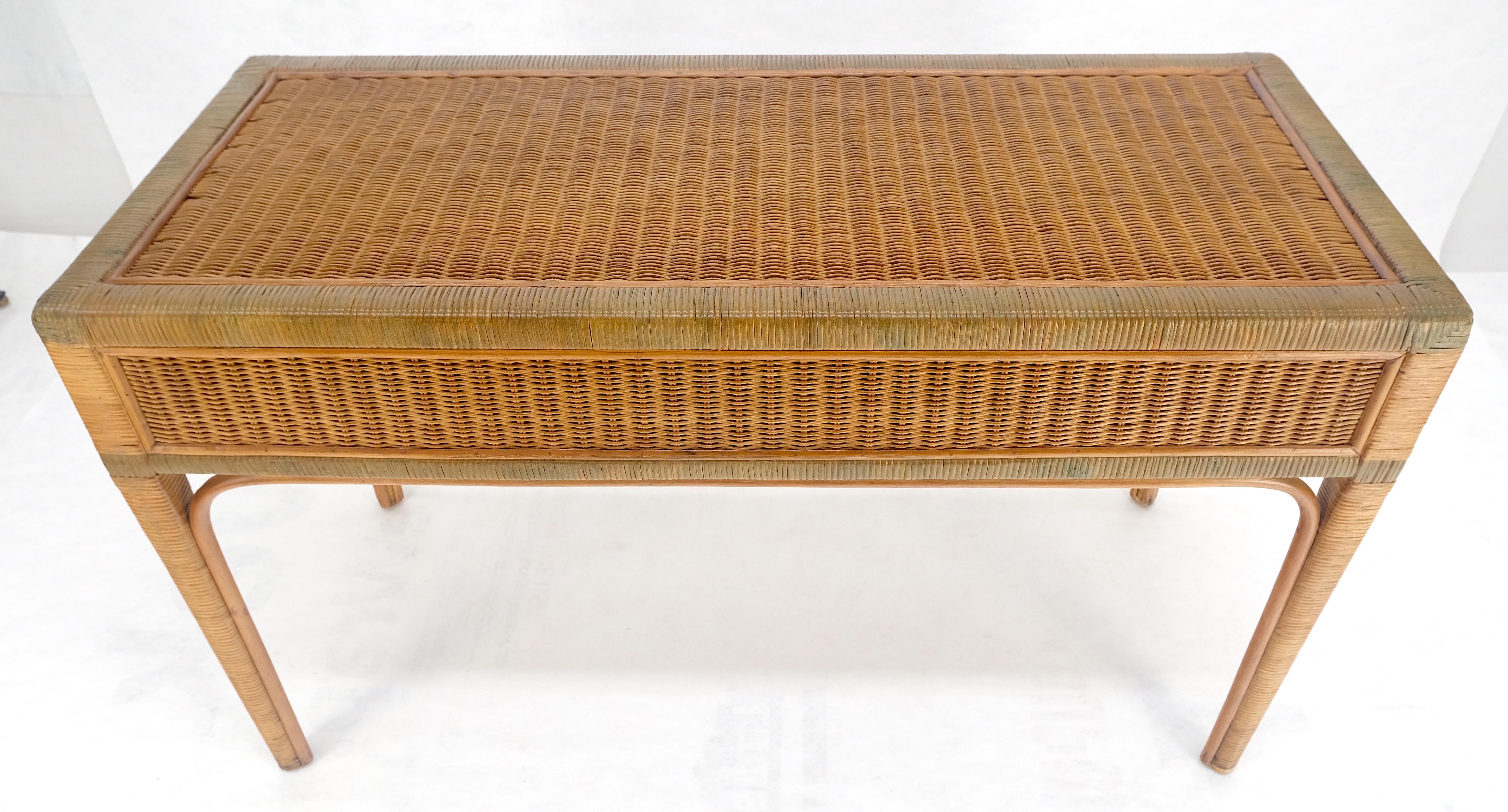 Vintage Mid Century c1970s Wicker Low Profile 3 Drawer Desk Console Mint For Sale 3