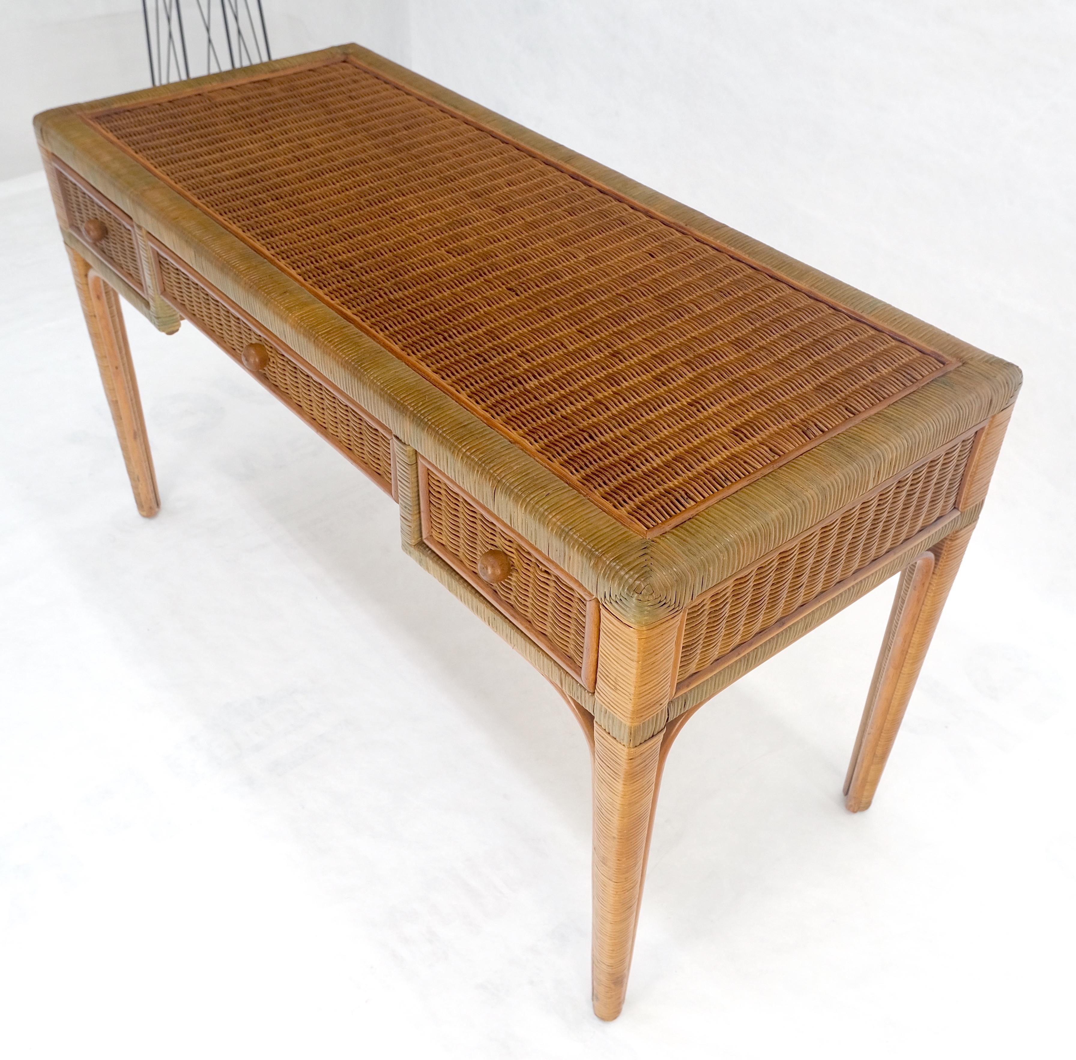 Vintage Mid Century c1970s Wicker Low Profile 3 Drawer Desk Console Mint In Good Condition For Sale In Rockaway, NJ