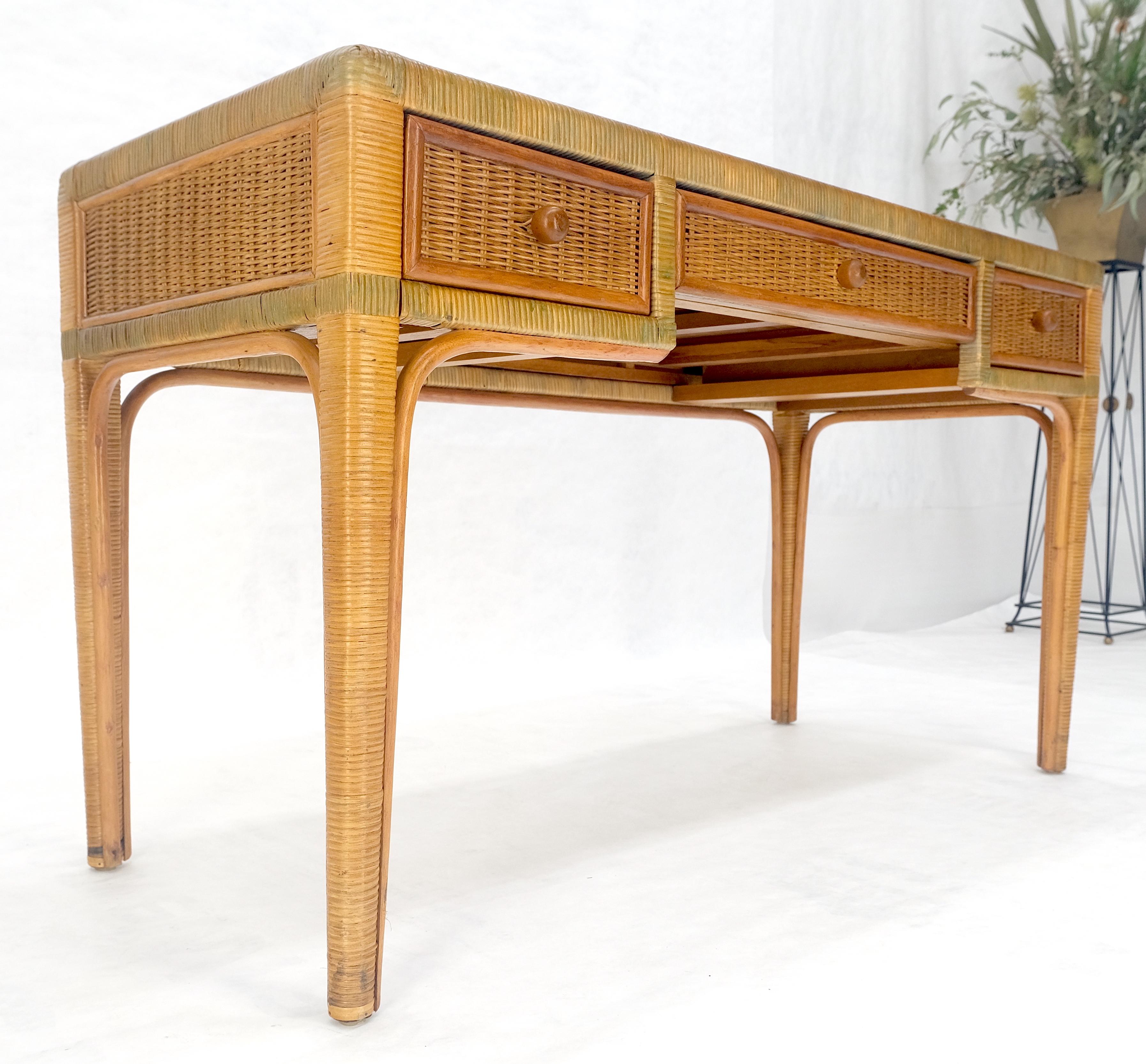 Rattan Vintage Mid Century c1970s Wicker Low Profile 3 Drawer Desk Console Mint For Sale
